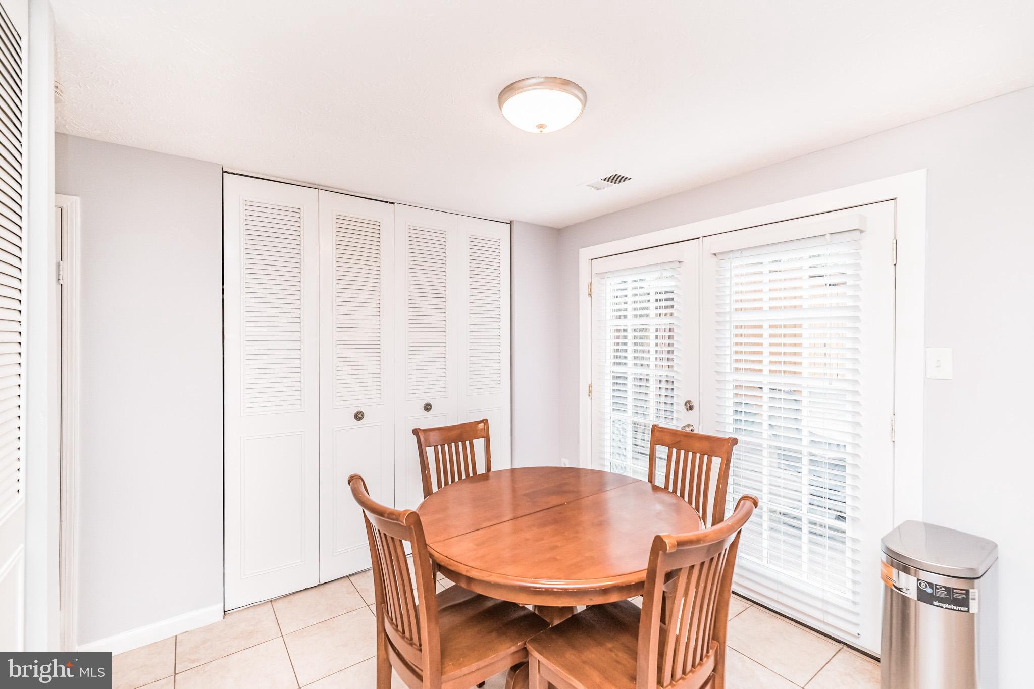 POHICK VILLAGE - Residential