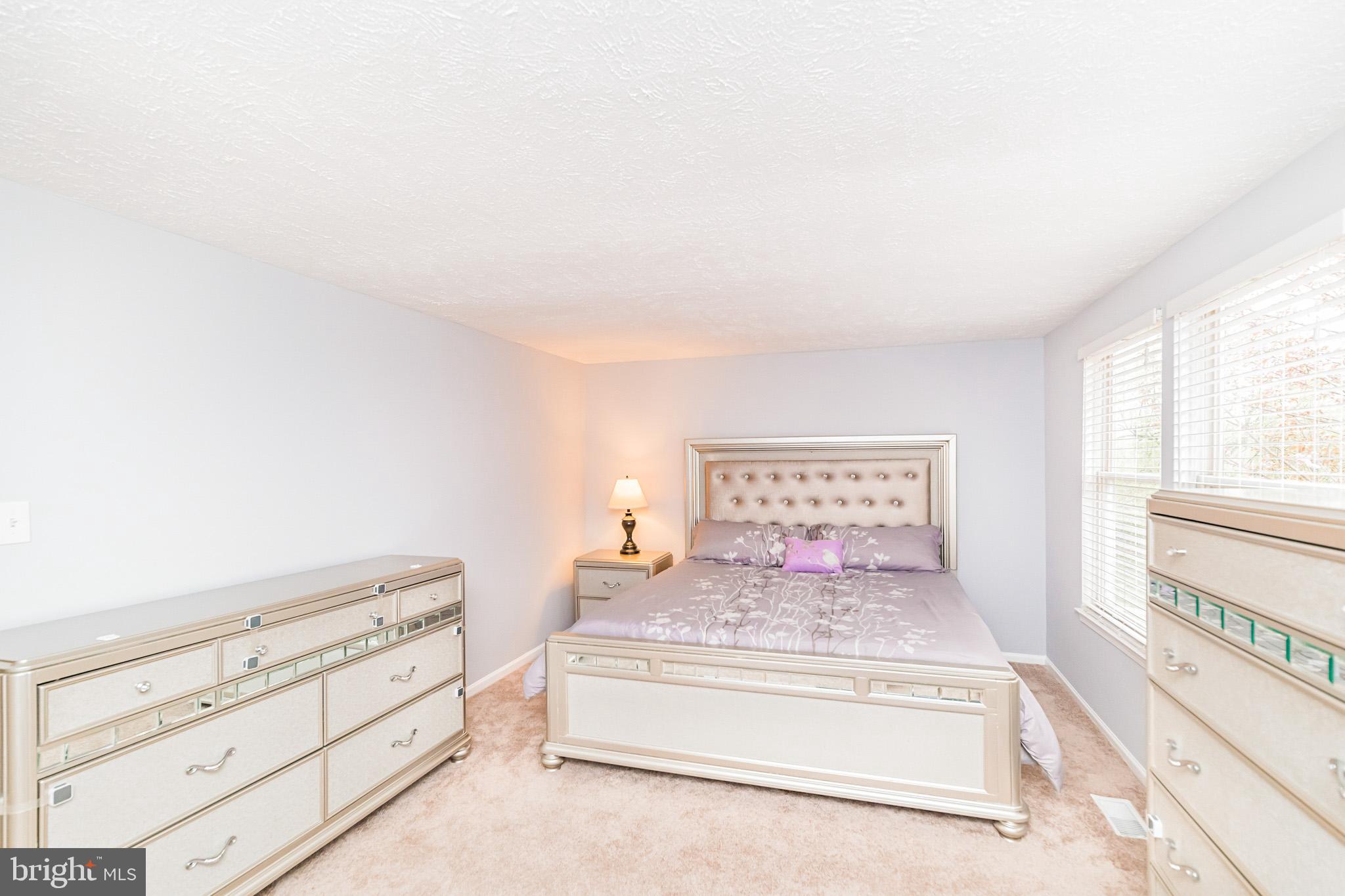 POHICK VILLAGE - Residential