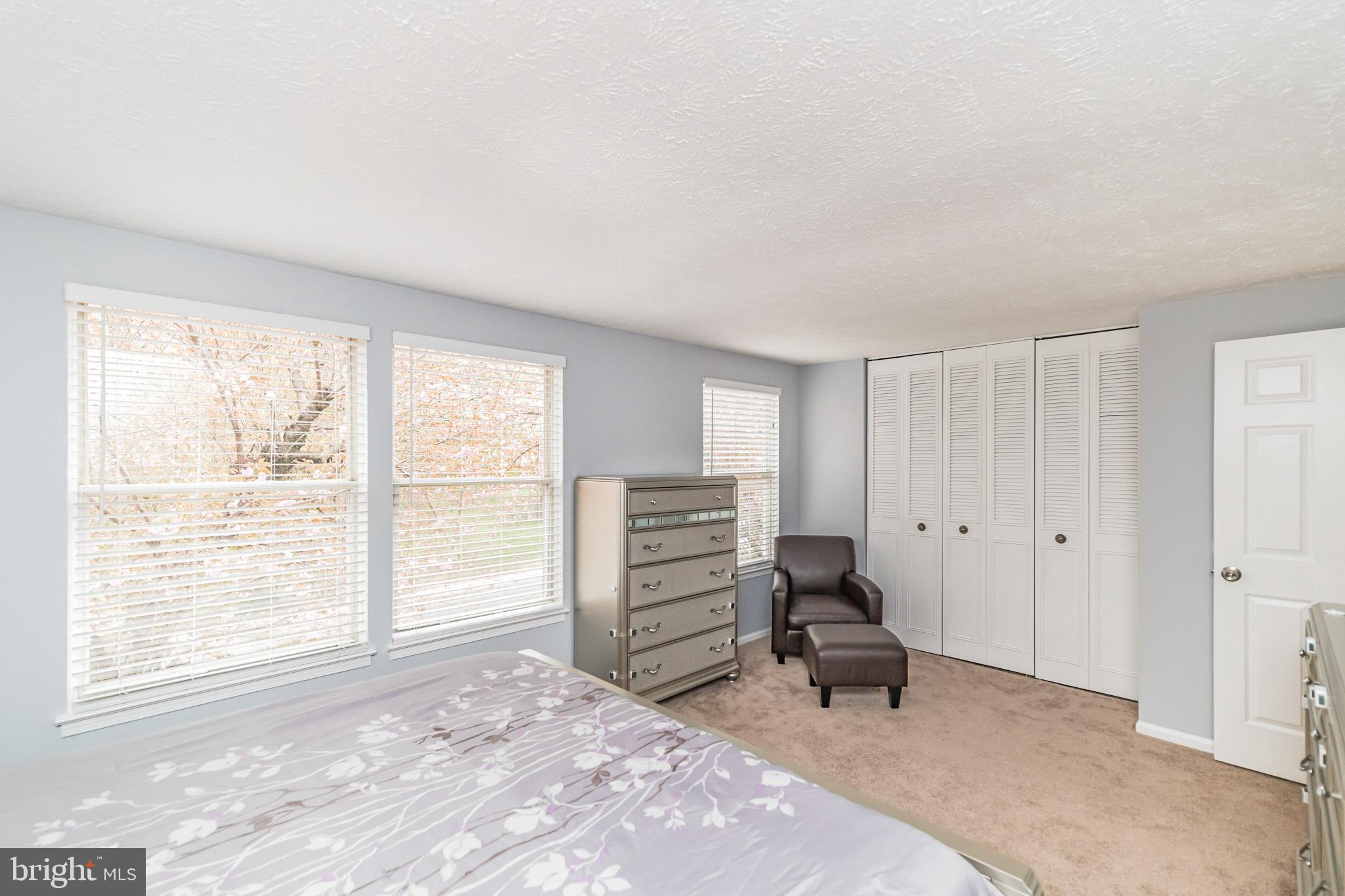 POHICK VILLAGE - Residential