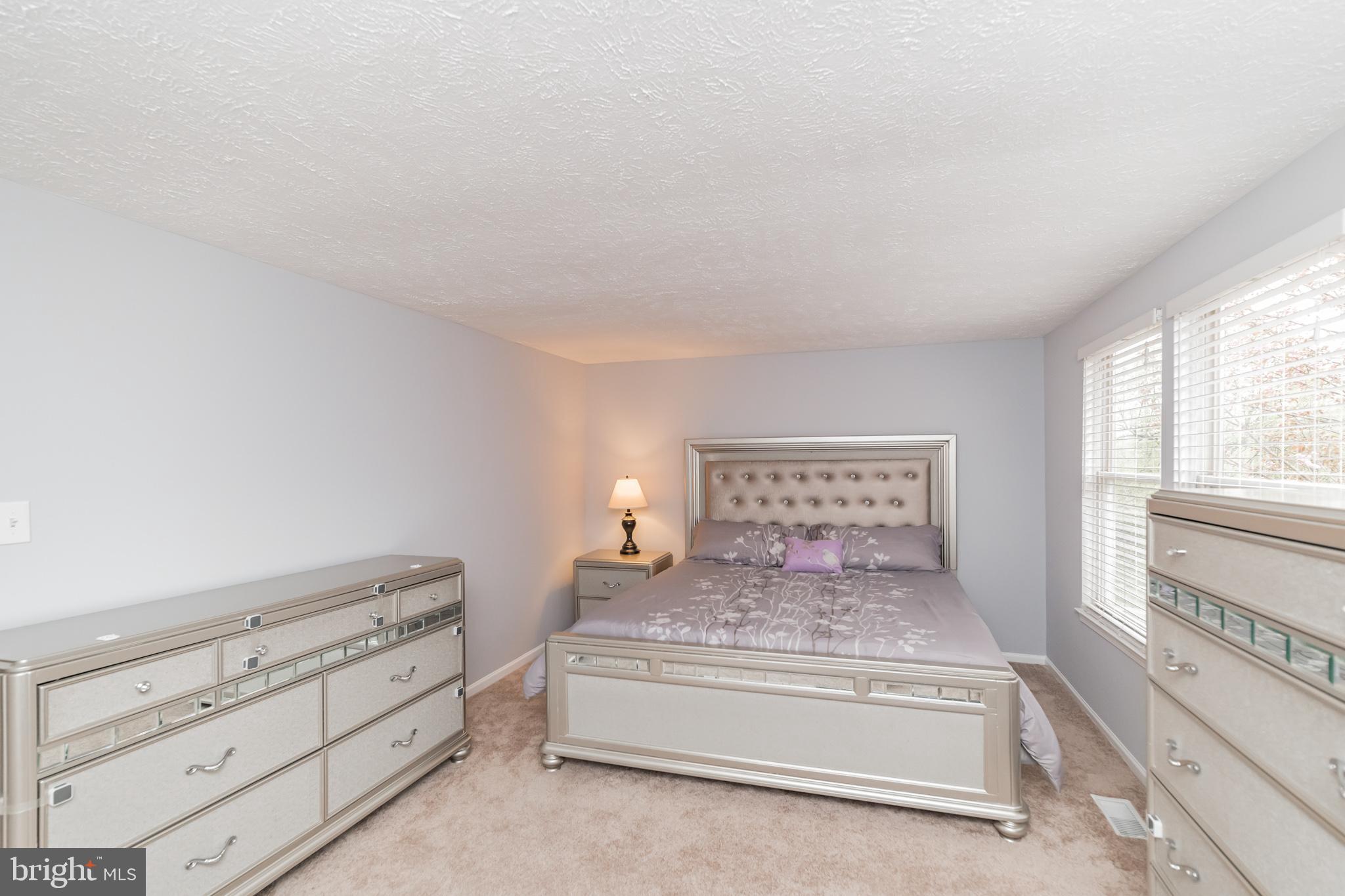 POHICK VILLAGE - Residential