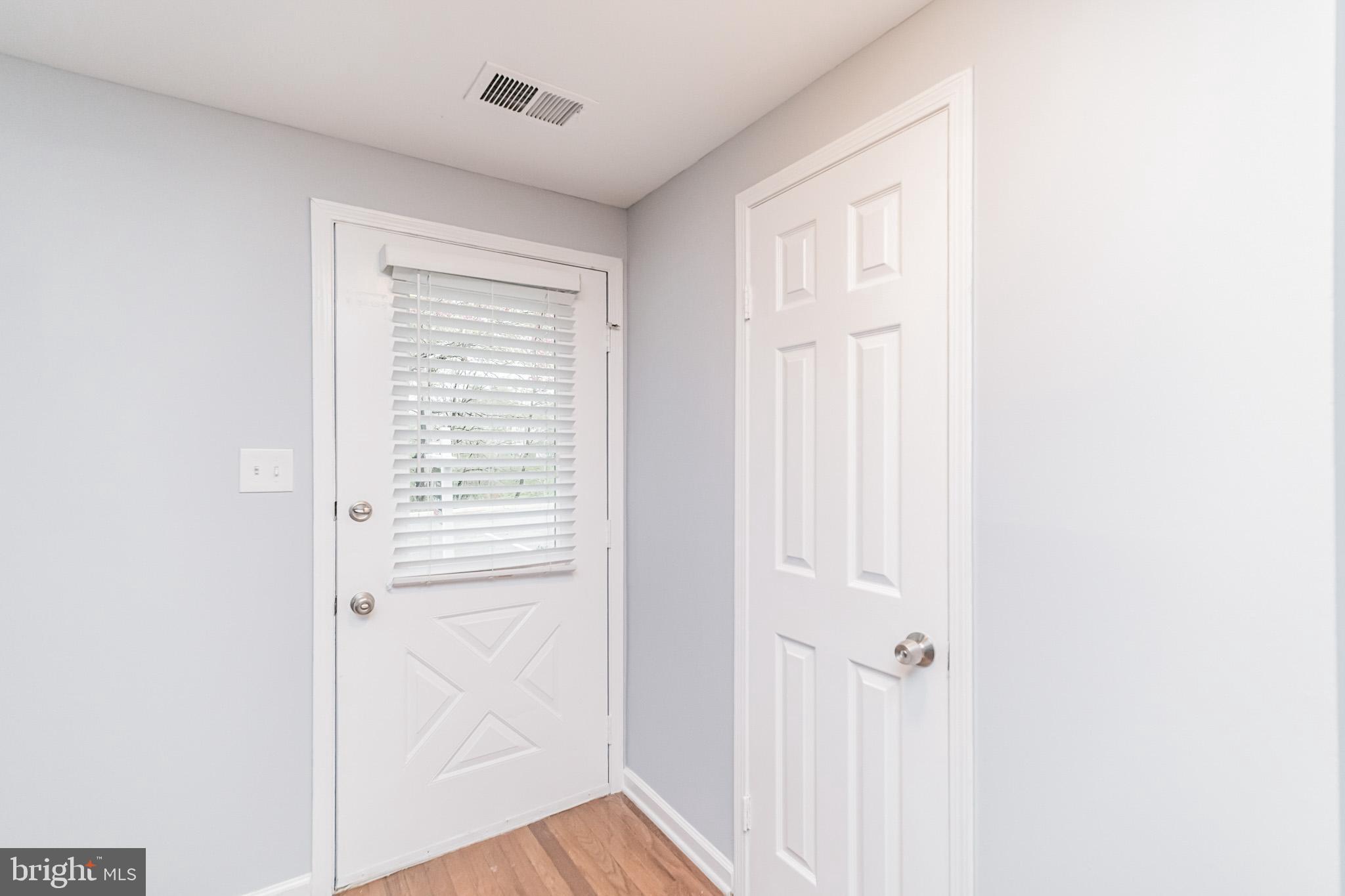 POHICK VILLAGE - Residential