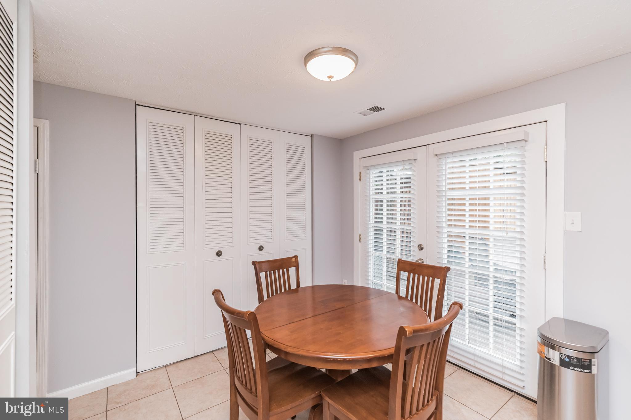 POHICK VILLAGE - Residential