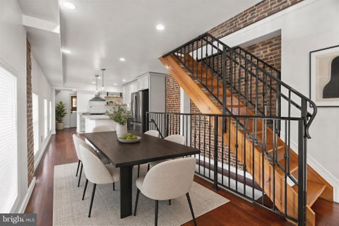 Photo of 505 S Ellwood Avenue, BALTIMORE, MD 21224 (MLS # MDBA2229296)