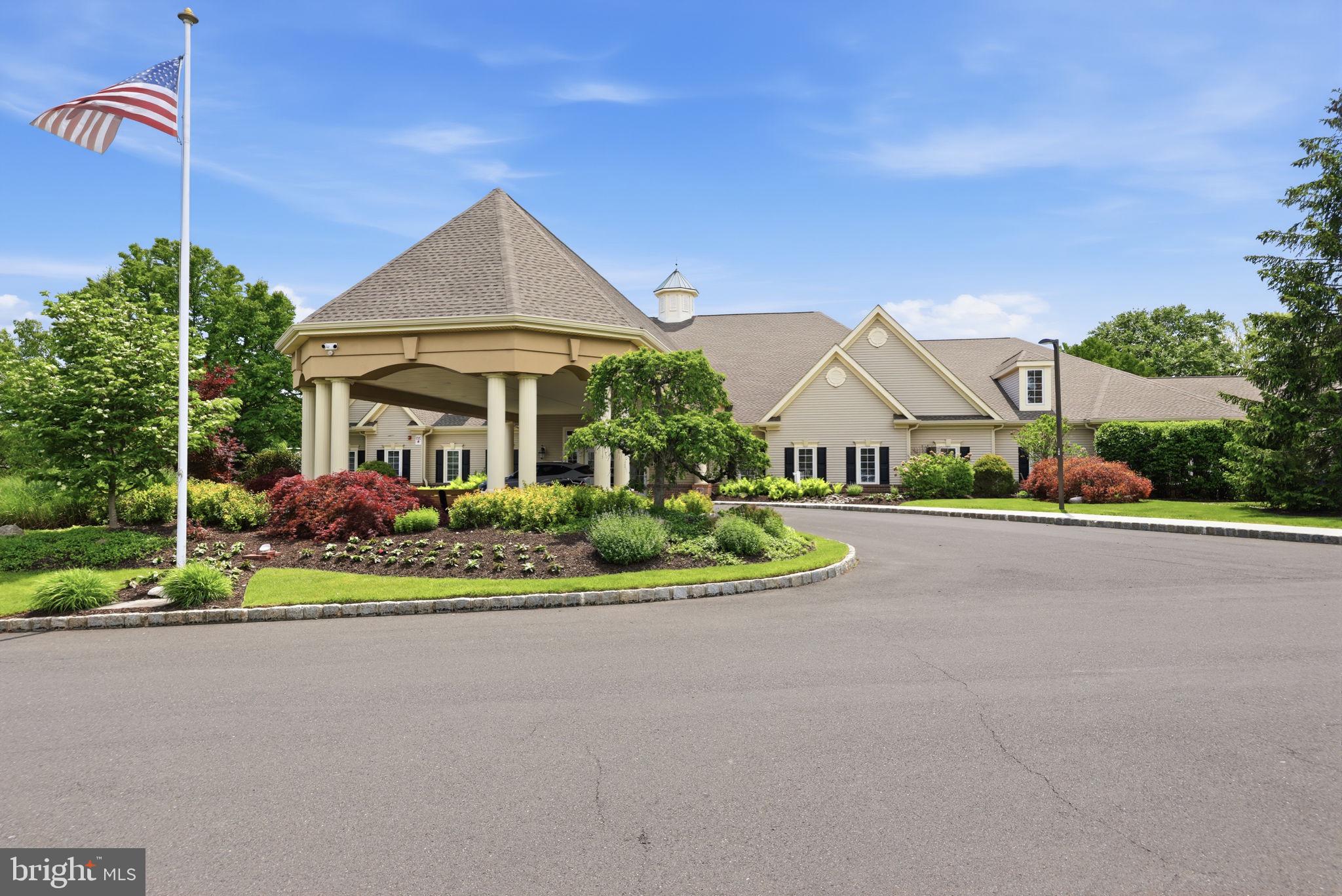 FLOWERS MILL - Residential