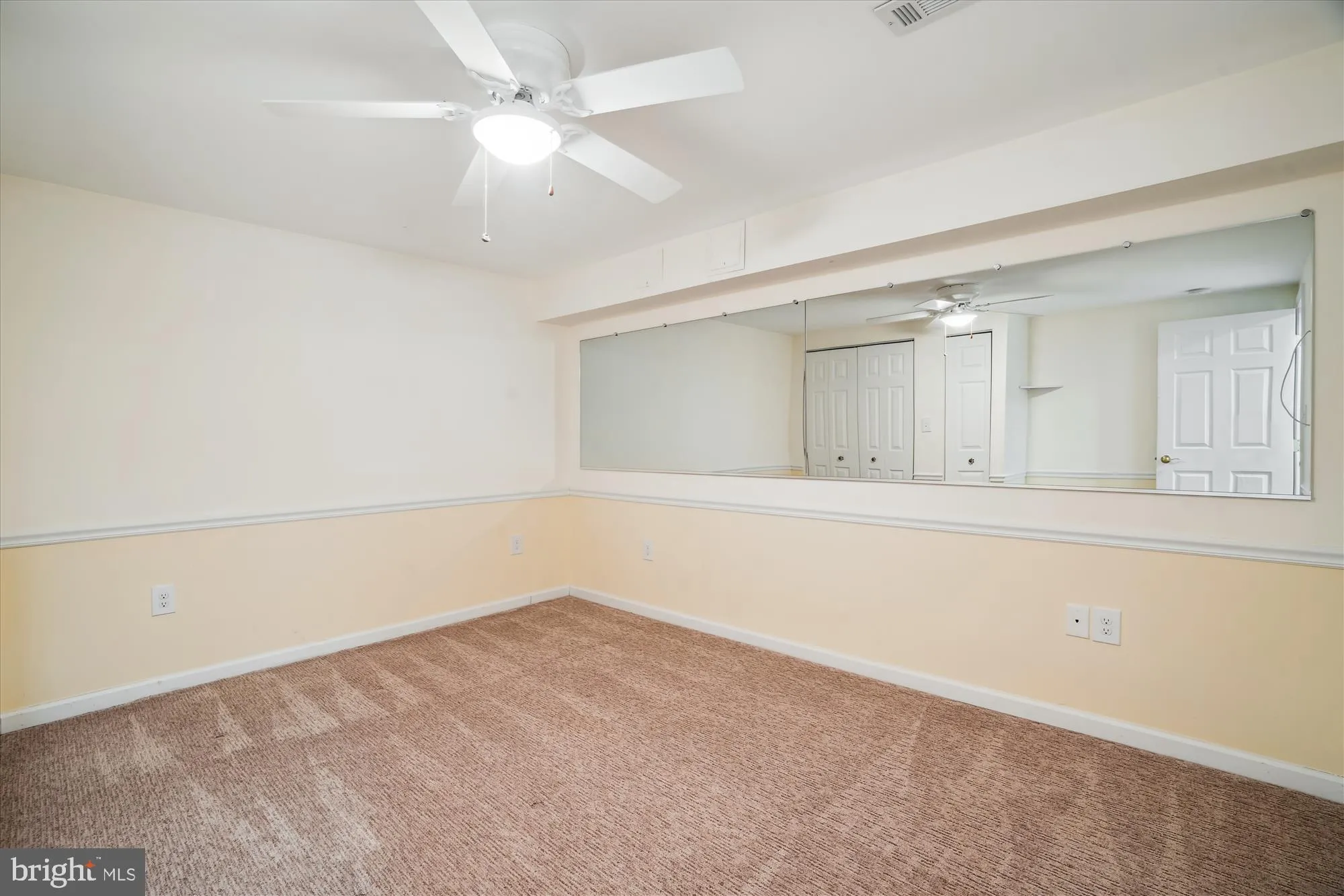 Columbia, Maryland 21046, United States, 5 Bedrooms Bedrooms, ,4 BathroomsBathrooms,Residential,Pending,11247