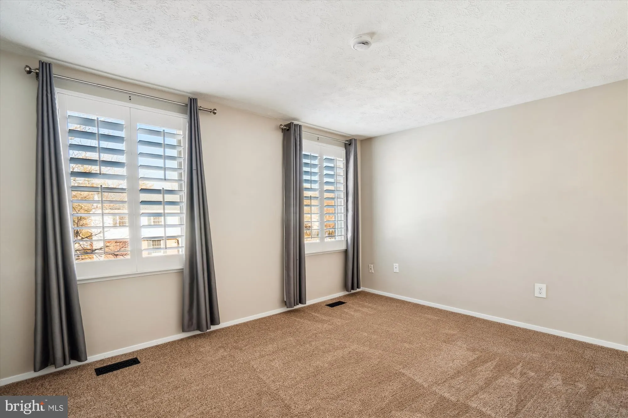 Columbia, Maryland 21046, United States, 5 Bedrooms Bedrooms, ,4 BathroomsBathrooms,Residential,Pending,11247