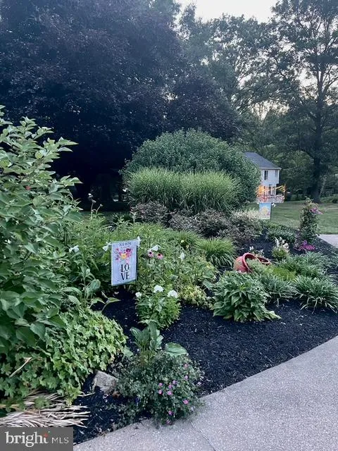 Columbia, Maryland 21046, United States, 5 Bedrooms Bedrooms, ,4 BathroomsBathrooms,Residential,Pending,11247