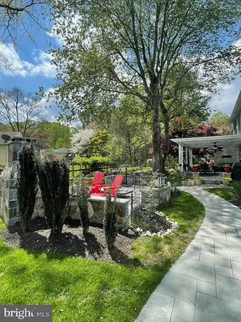 Columbia, Maryland 21046, United States, 5 Bedrooms Bedrooms, ,4 BathroomsBathrooms,Residential,Pending,11247