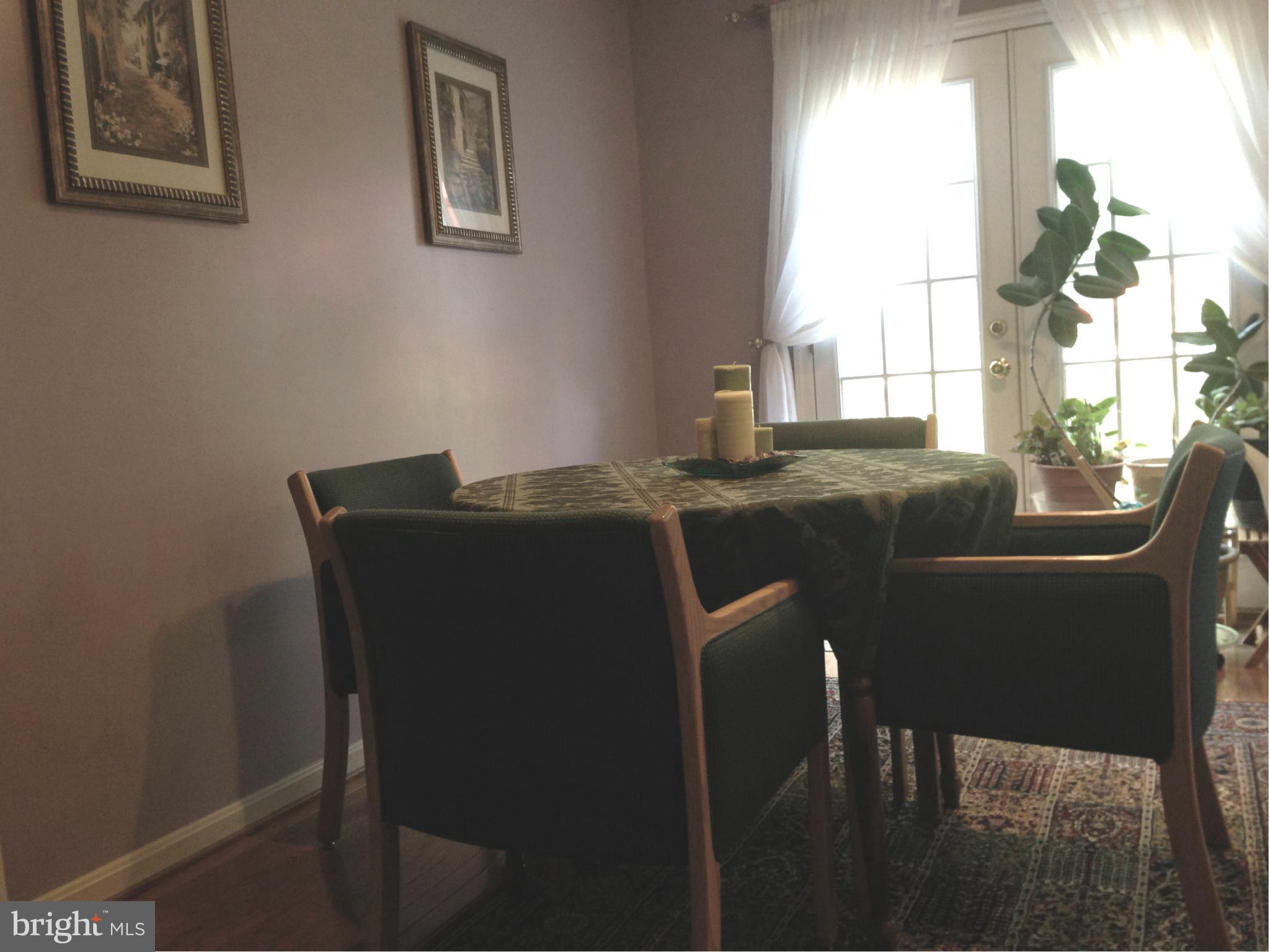 GUNSTON SQUARE - Residential Lease