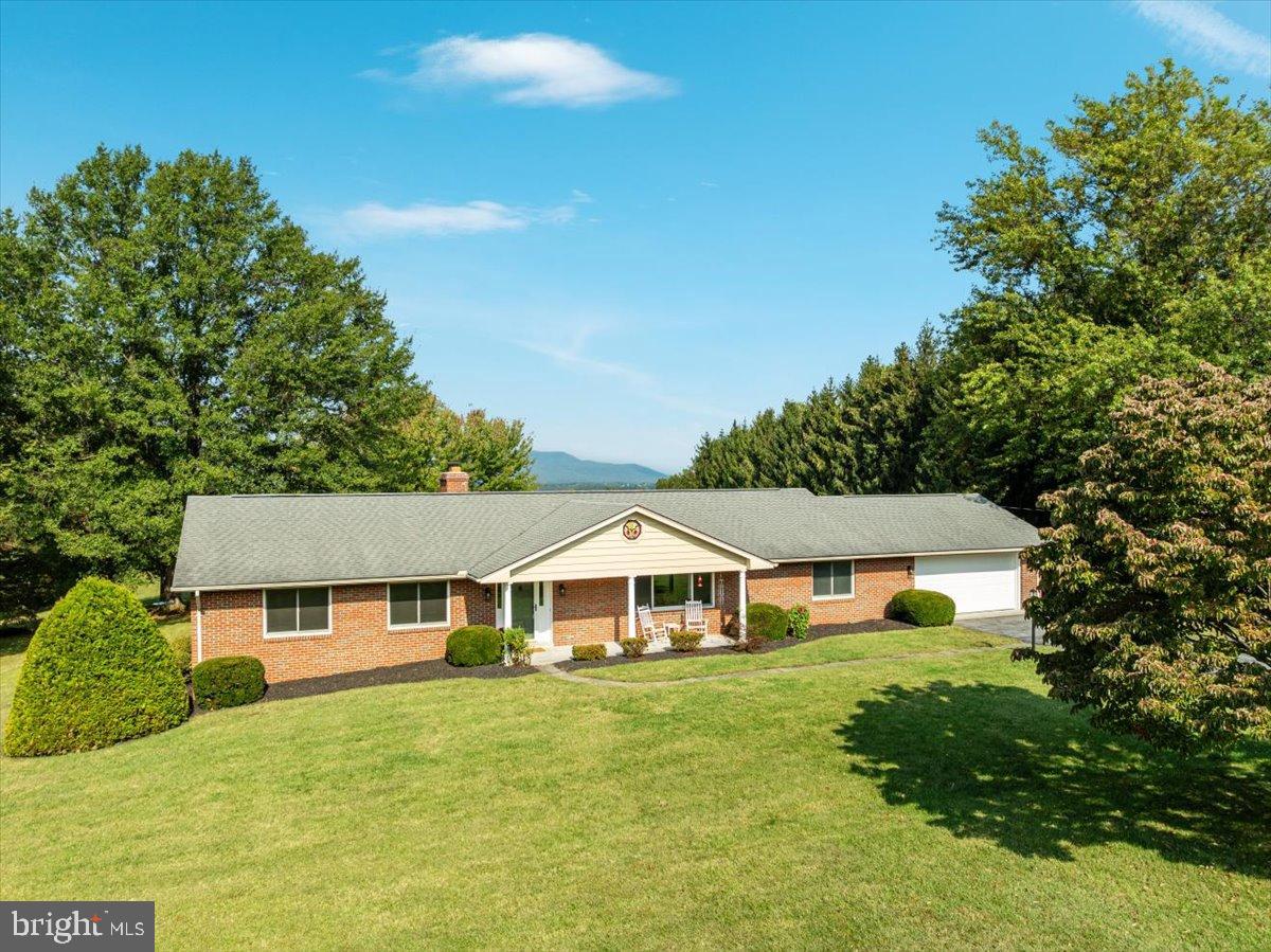 154 SKYLINE FOREST DRIVE
