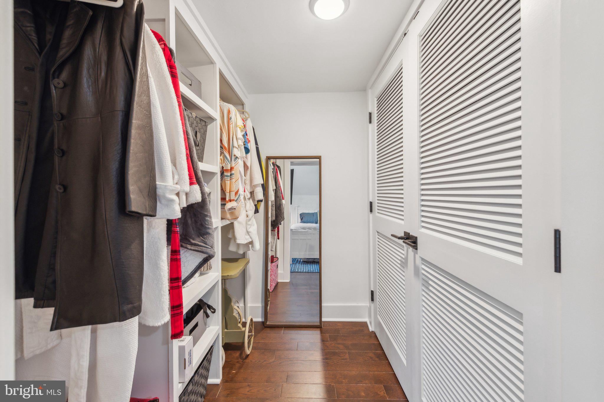 LEEWAY OVERLEE - Residential