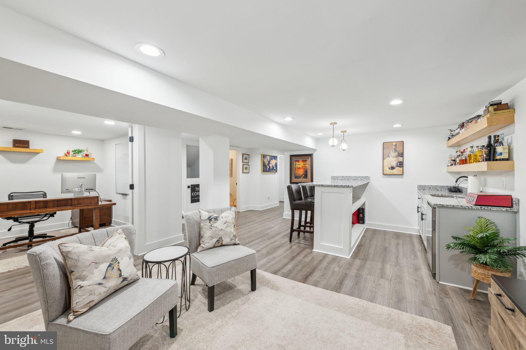 LEEWAY OVERLEE - Residential