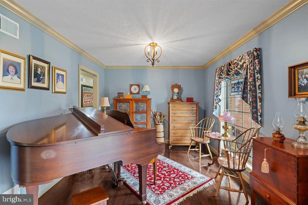 QUANTICO - Residential