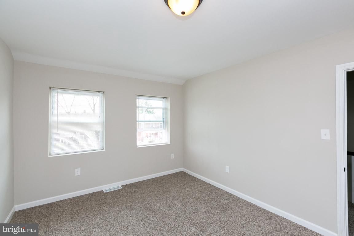 WOODBOURNE HEIGHTS - Residential