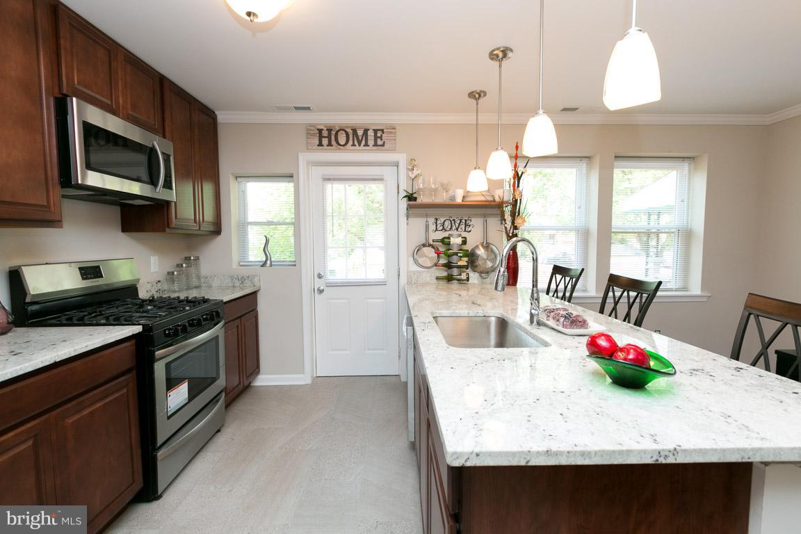 WOODBOURNE HEIGHTS - Residential