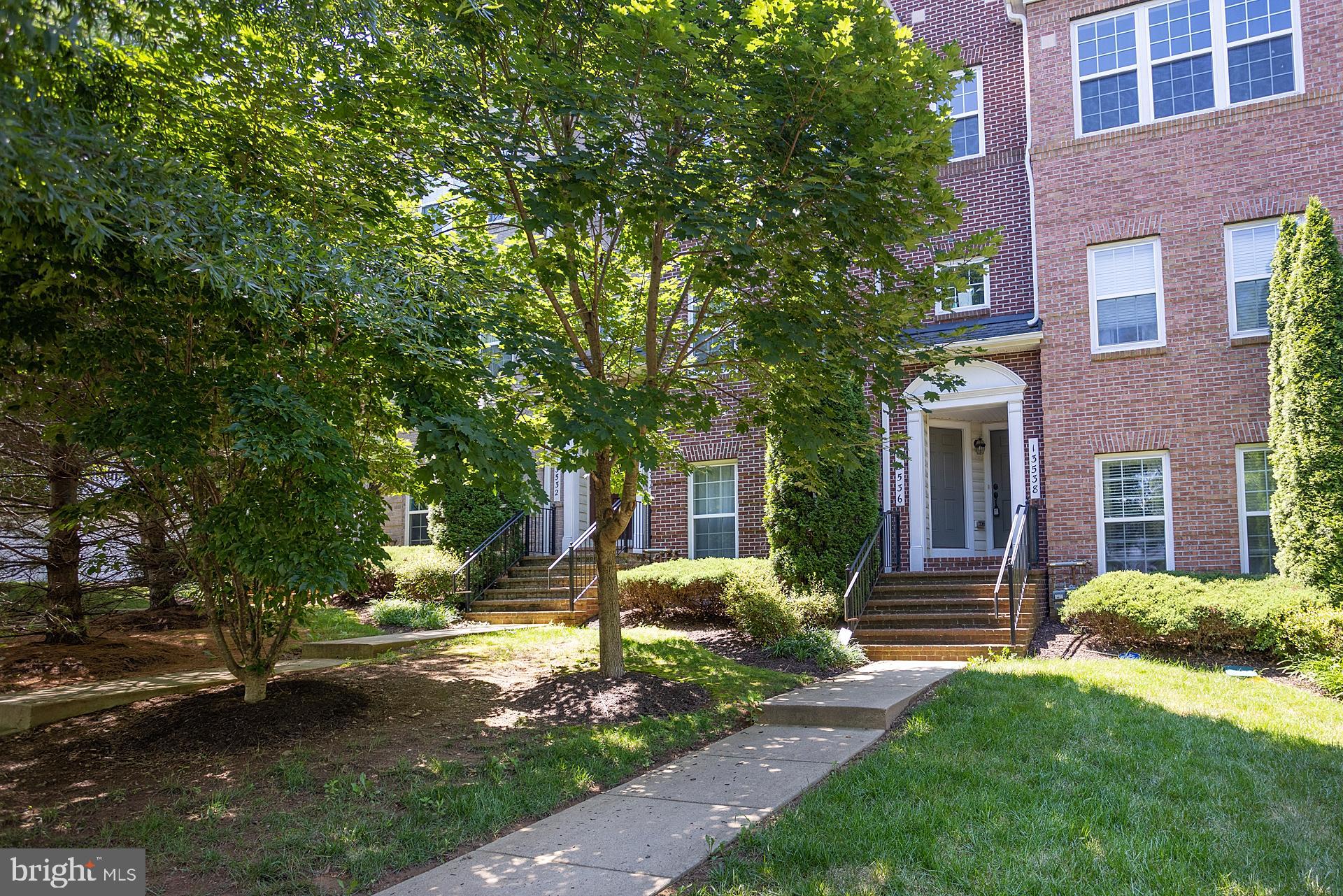 BUCKINGHAM STATION - Residential Lease