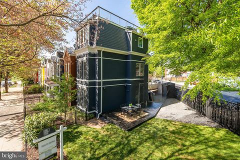 1018 9TH STREET NE WASHINGTON DC 20002