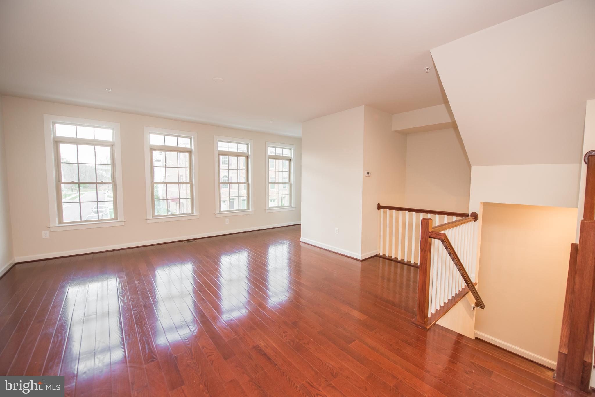 PARKSIDE - Residential