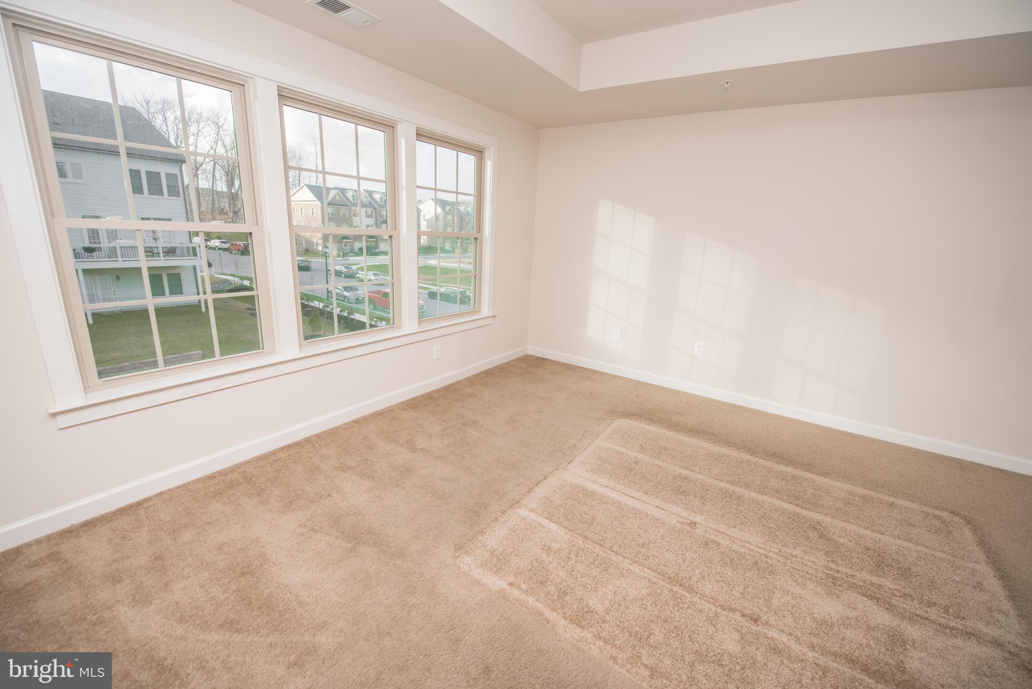 PARKSIDE - Residential