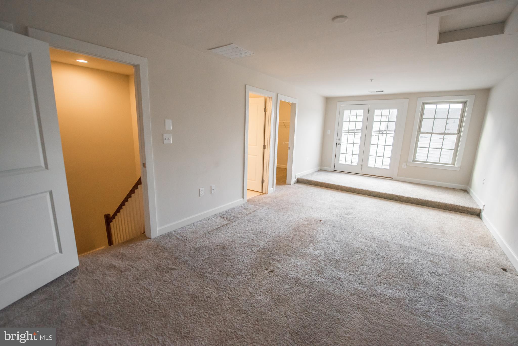 PARKSIDE - Residential