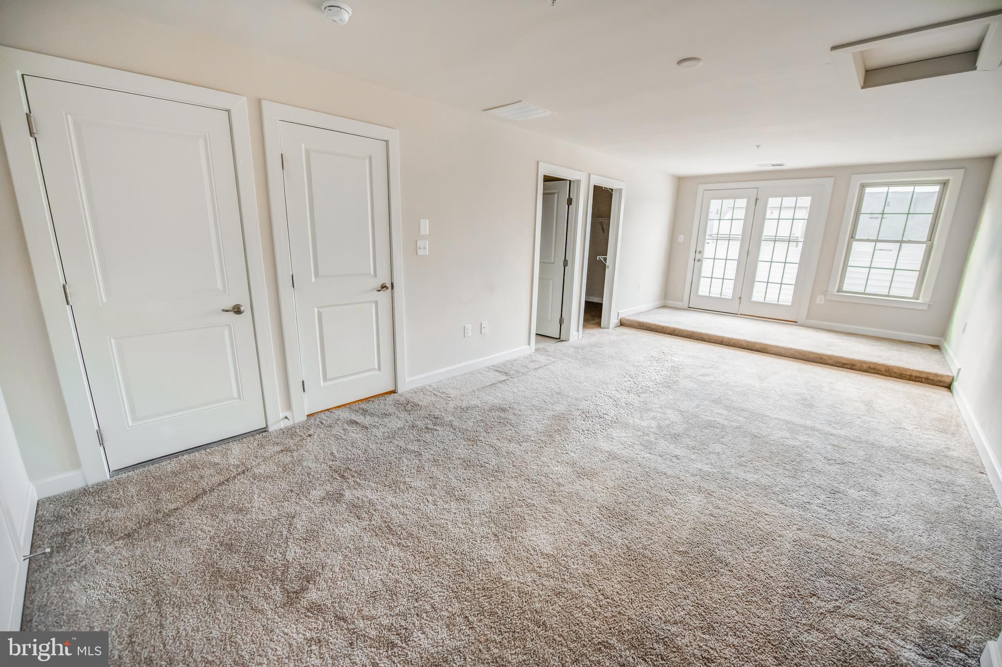 PARKSIDE - Residential