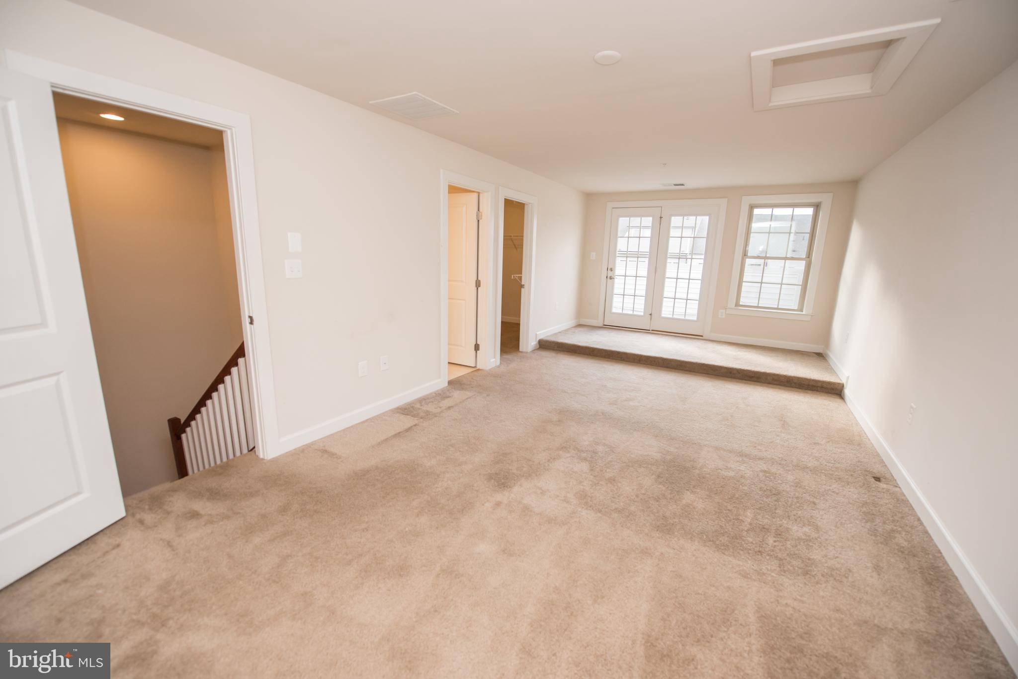 PARKSIDE - Residential