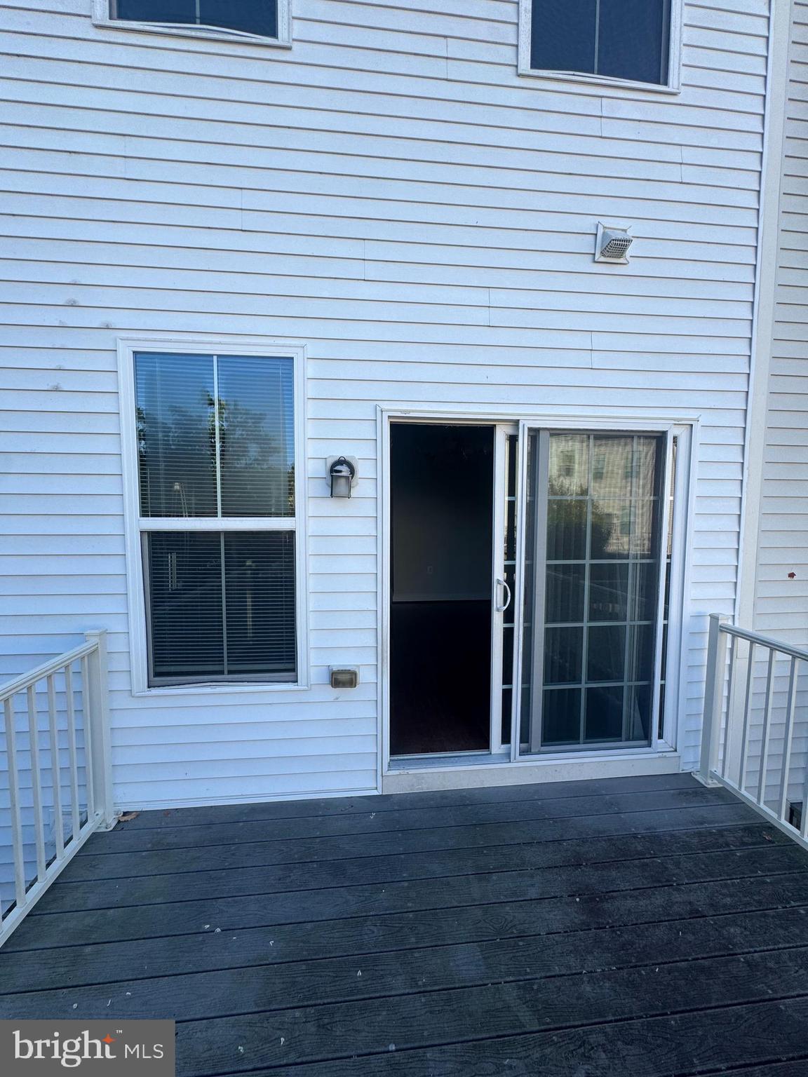 TRIANGLE HIGHLANDS CONDO - Residential Lease