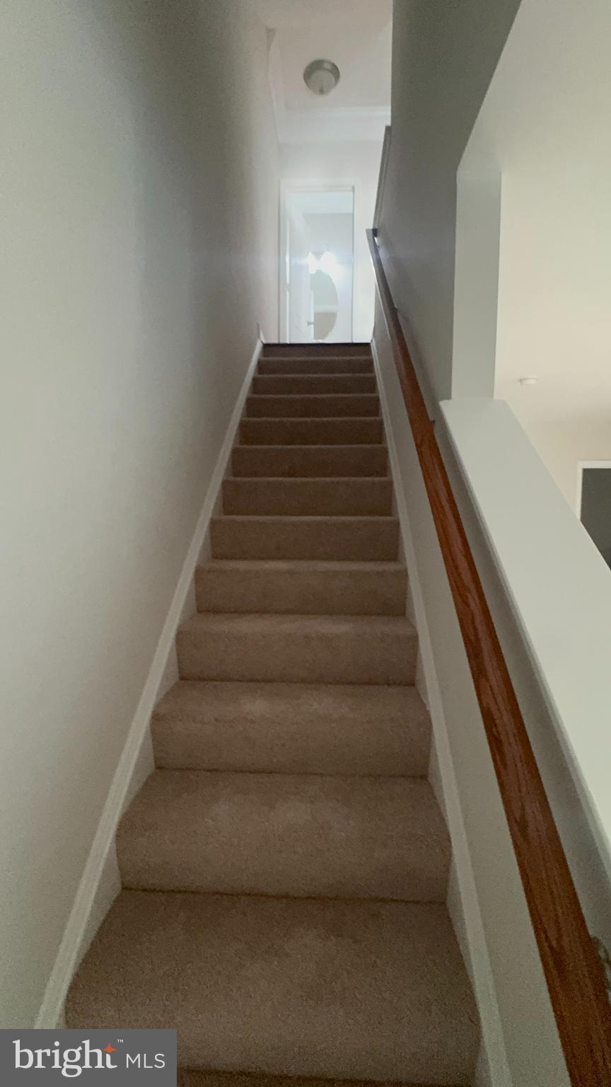 TRIANGLE HIGHLANDS CONDO - Residential Lease