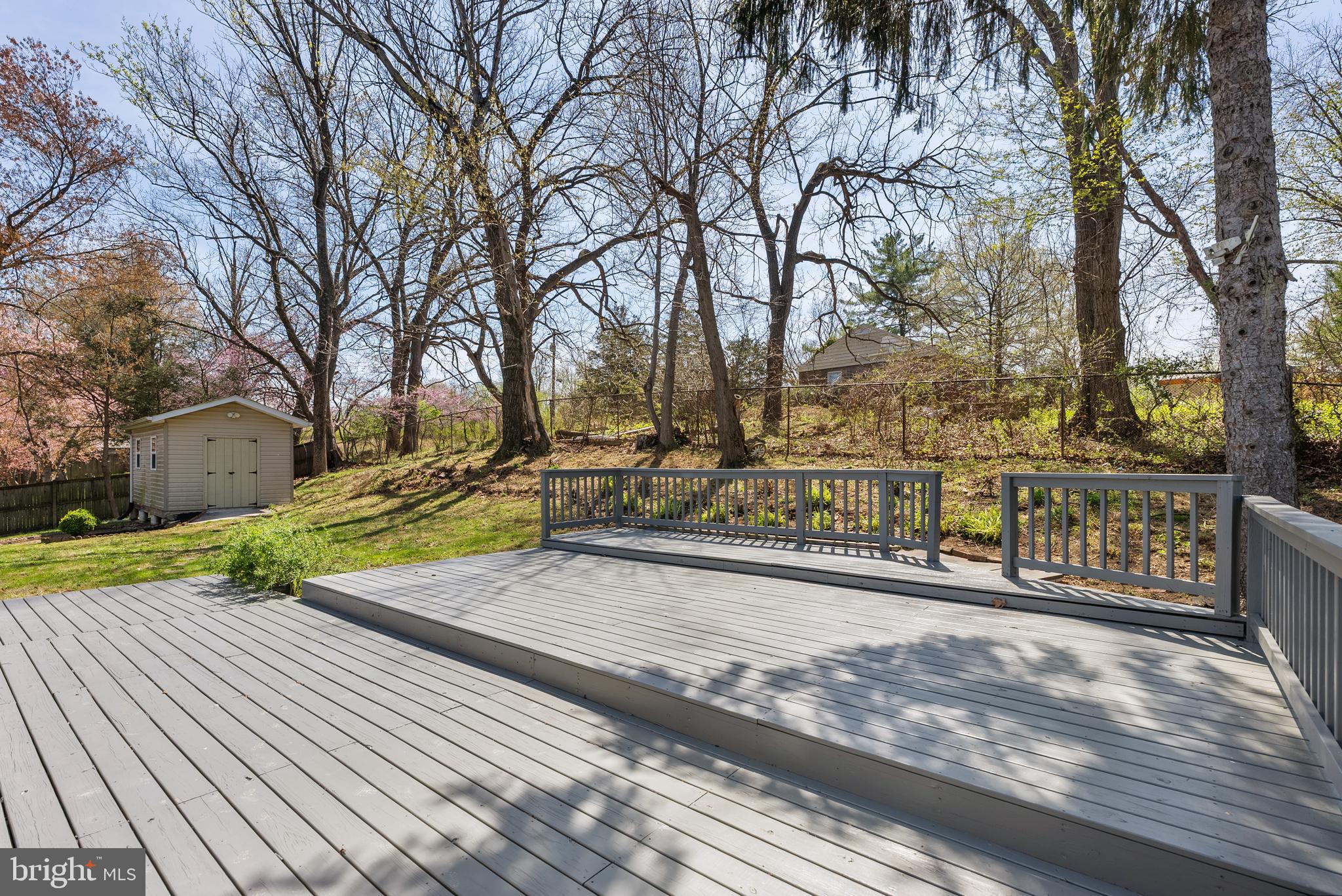 BETHANY MANOR - Residential