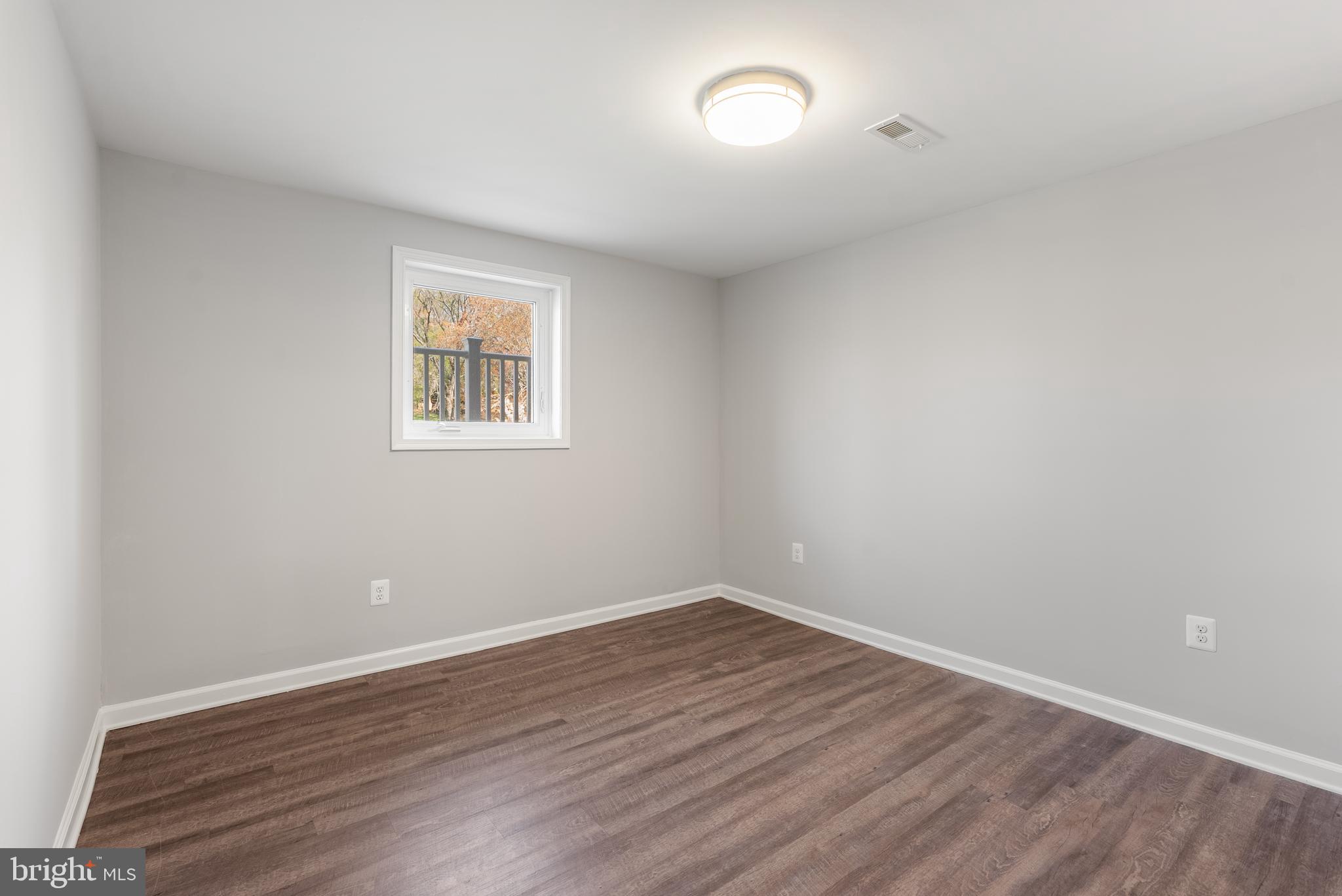 BETHANY MANOR - Residential