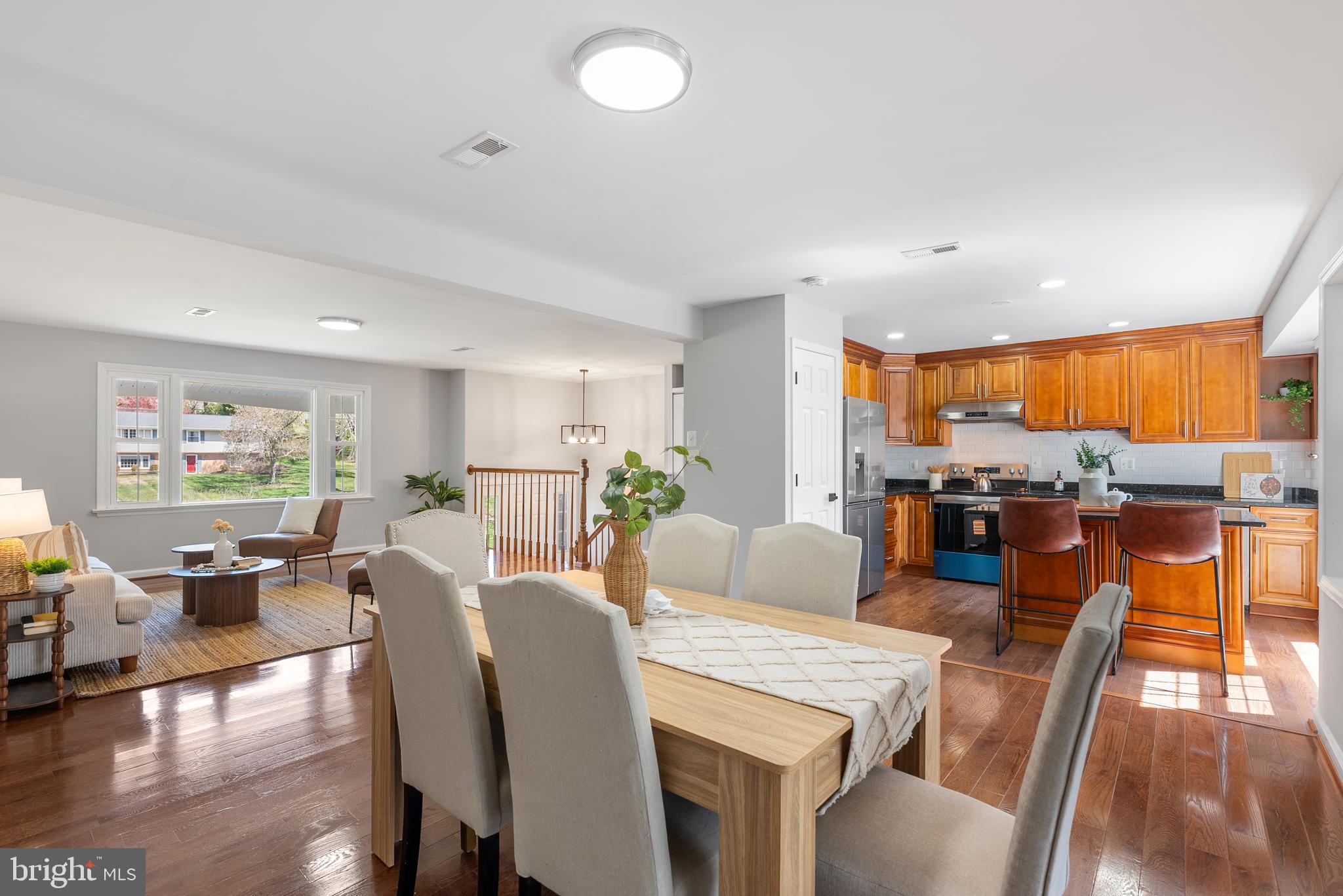 BETHANY MANOR - Residential