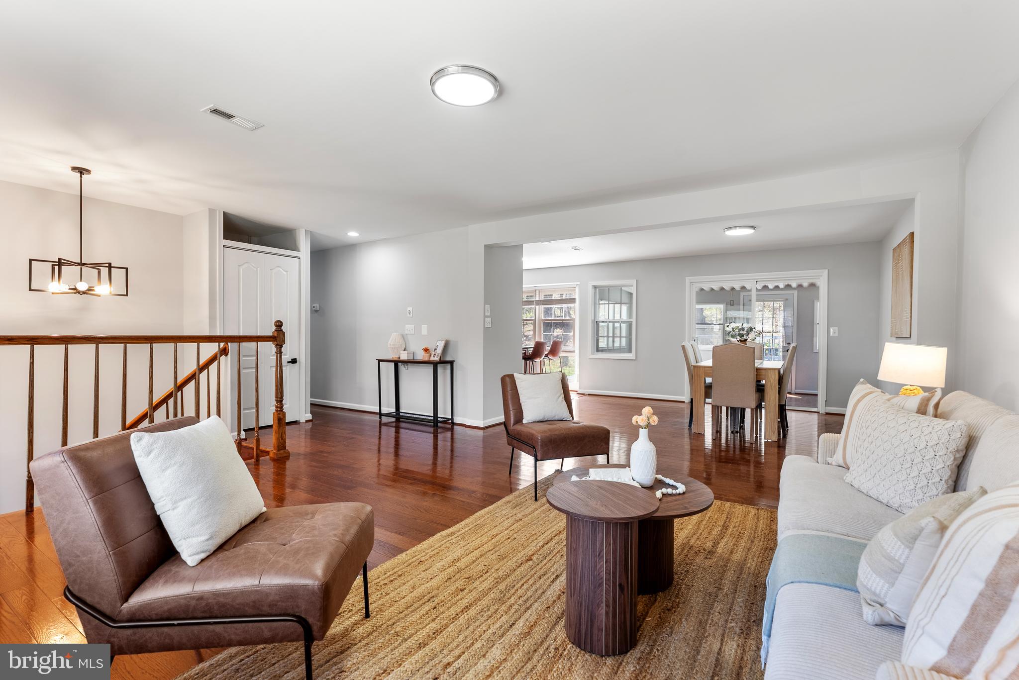 BETHANY MANOR - Residential