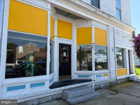 Photo of 219 W King Street, STRASBURG, VA 22657 (MLS # VASH2015496)
