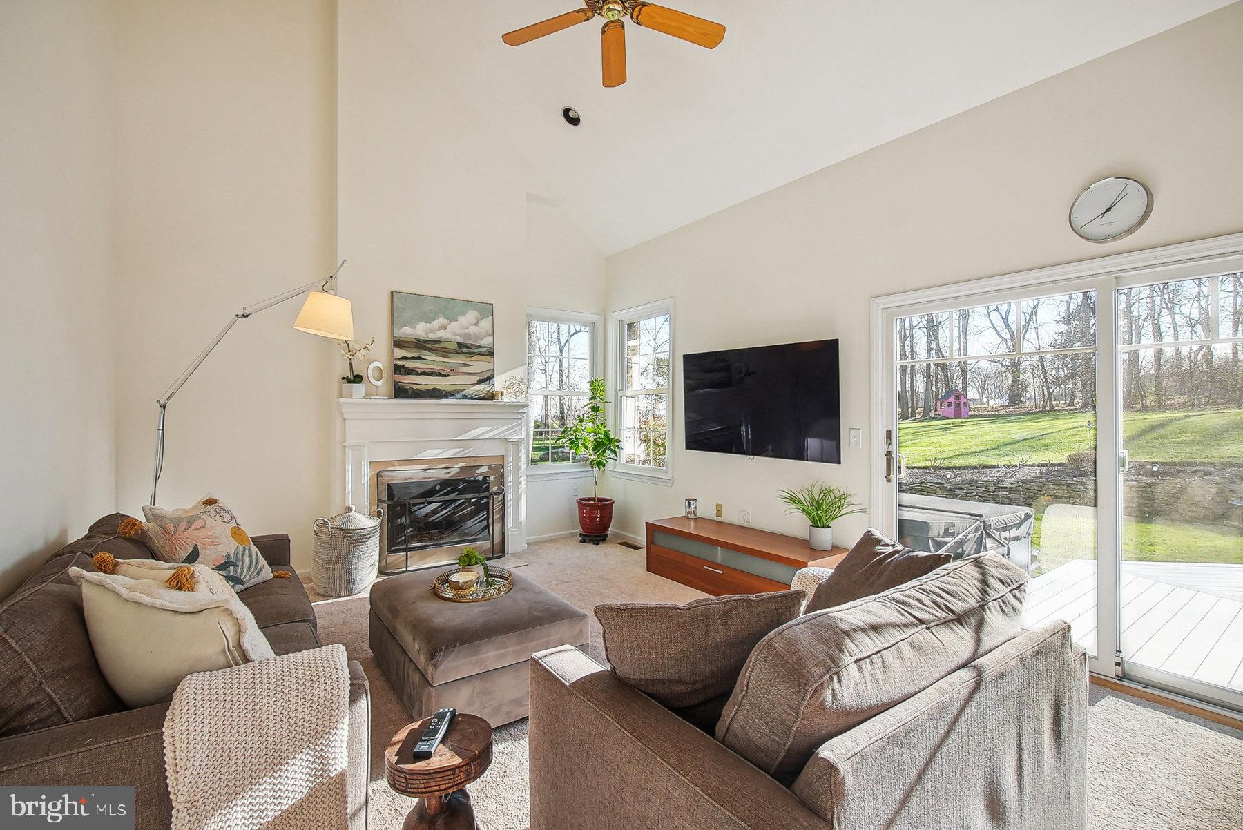 26 SPIKED RUSH COURT