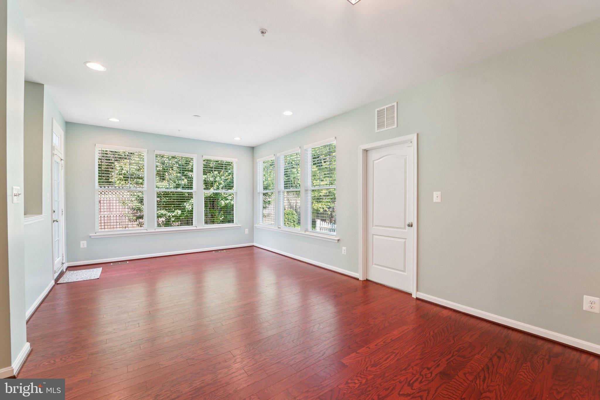 STONE MILL - Residential