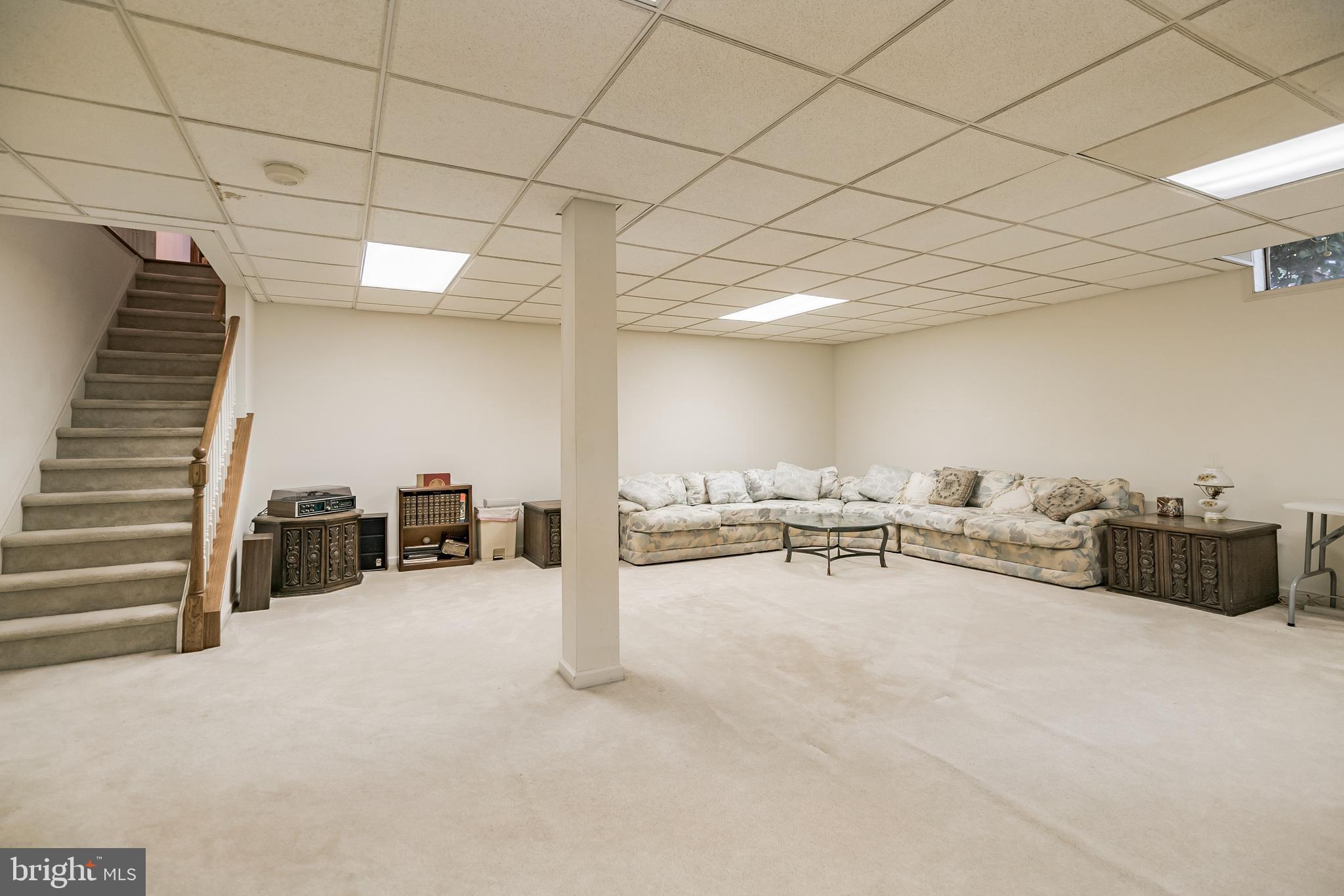 DOYLESTOWN HUNT - Residential