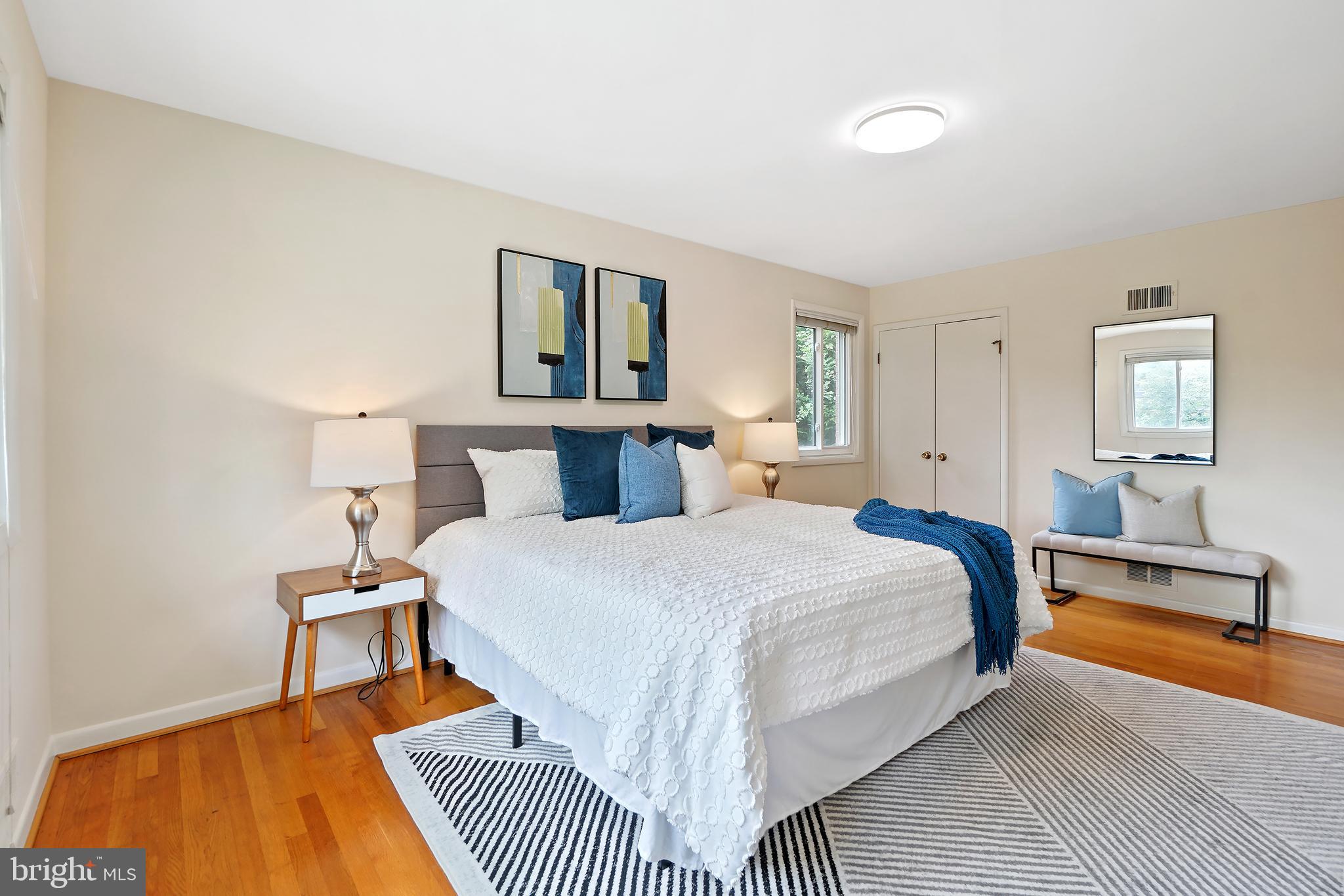 KENWOOD PARK - Residential