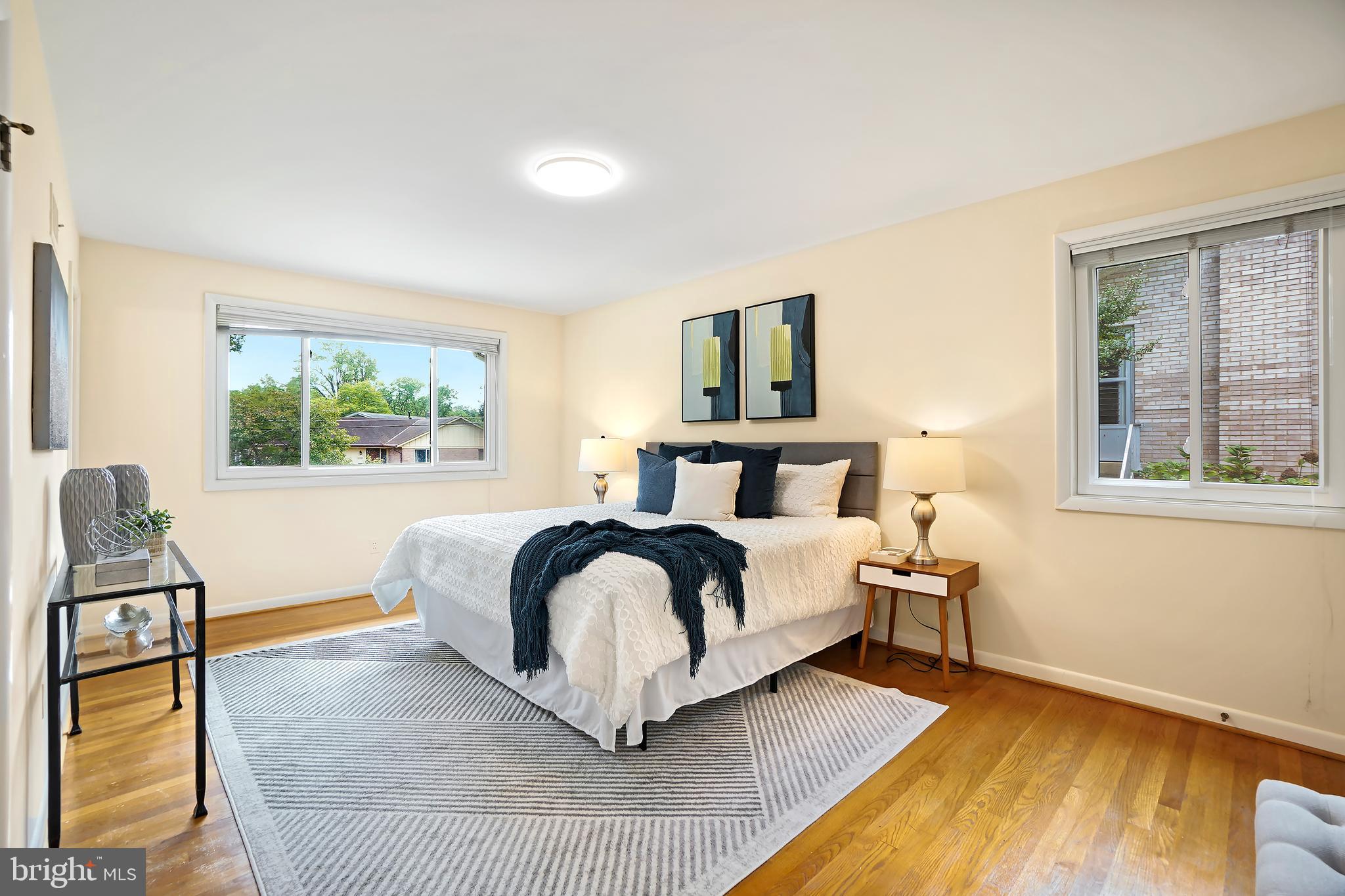 KENWOOD PARK - Residential