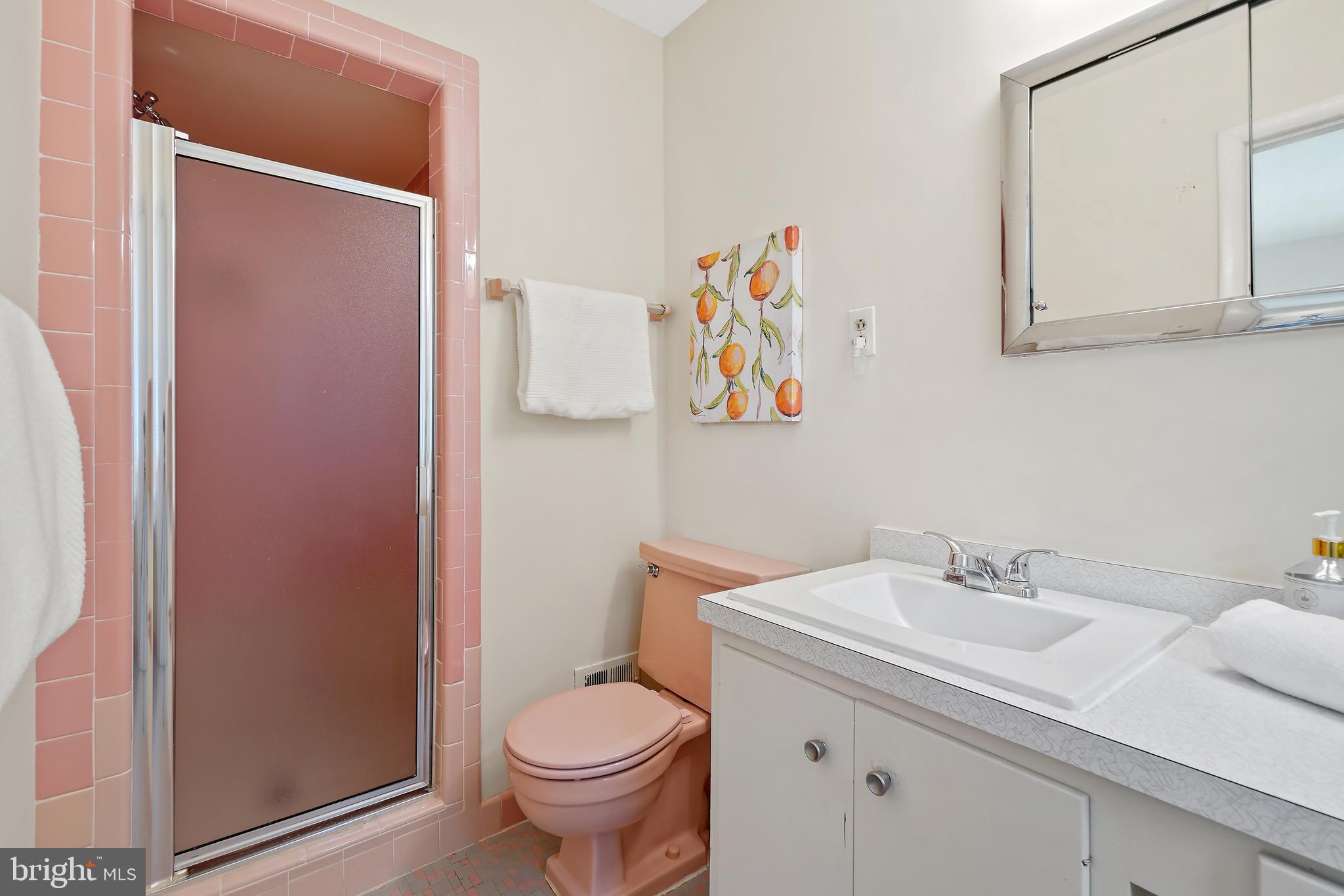 KENWOOD PARK - Residential