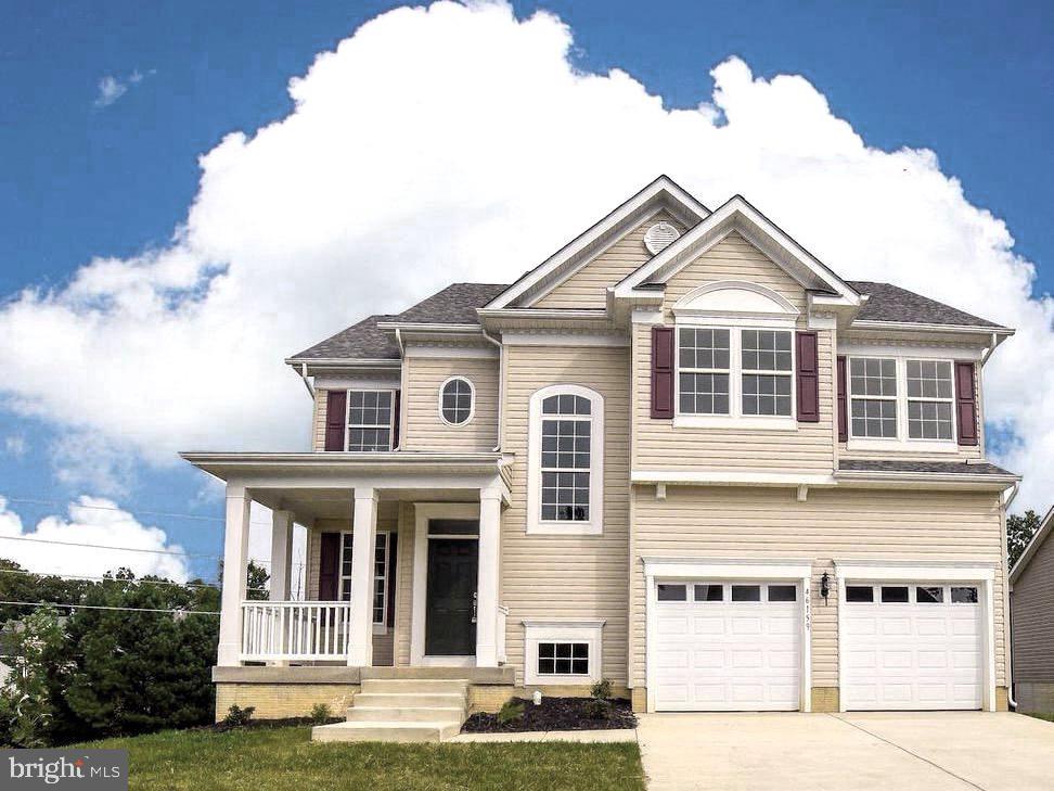 More for Your Money — Bigger, Better, Move-In Ready
Why wait (and pay more) for new construction when you can move in now to a larger home with a fully finished walkout basement, washer & dryer included, and two outdoor living areas—all on a private, tree-lined corner lot?
This spacious 5-bed, 3.5-bath gem has been lovingly maintained since day one, offering more square footage and livability than many new builds—with no waiting, no upgrade fees, and no surprises.
What Sets This Home Apart:
Finished Walkout Basement with 5th bedroom & full bath
Washer & Dryer Included — move-in ready, no added cost
Large Deck with Stairs down to a private, nature-backed yard
Bonus Outdoor Space Below Deck — perfect for expanding into a patio, lounge area, or zen retreat
Corner Lot = more yard, more light, more privacy
Seller Will Consider Closing Help with Acceptable Offer
Flexible Living That Works for You
Inside, you’ll find gleaming hardwood floors, open sightlines, and plenty of natural light. Whether you need a home office, guest suite, gym, or media room, this home flexes to fit your life—with storage everywhere, including overhead racks in the garage.
The Backyard Escape You’ve Been Craving
Enjoy your coffee on the deck as birds sing in the trees, or take your relaxation to the lower level—already covered and ready to be transformed into your dream patio space. With walkout access to the backyard, your indoor-outdoor flow is seamless.
Why This One Wins:
More space, more features, more flexibility than nearby new construction
Already includes major items you’d pay extra for elsewhere
Dual outdoor zones + private lot that backs to nature
Walkout basement with full bath = perfect for guests or multi-gen living
Low-maintenance and high-impact upgrades throughout
Seller is flexible—willing to help with closing costs
Homes like this don’t just check boxes—they raise the bar.
Schedule your private tour today before someone else locks in this rare find.