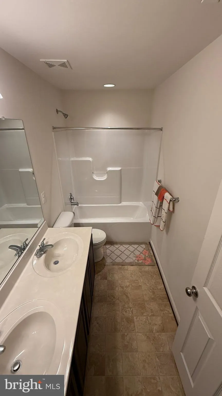 Lexington Park, Maryland 20653, United States, 5 Bedrooms Bedrooms, ,4 BathroomsBathrooms,Residential,Active,116057