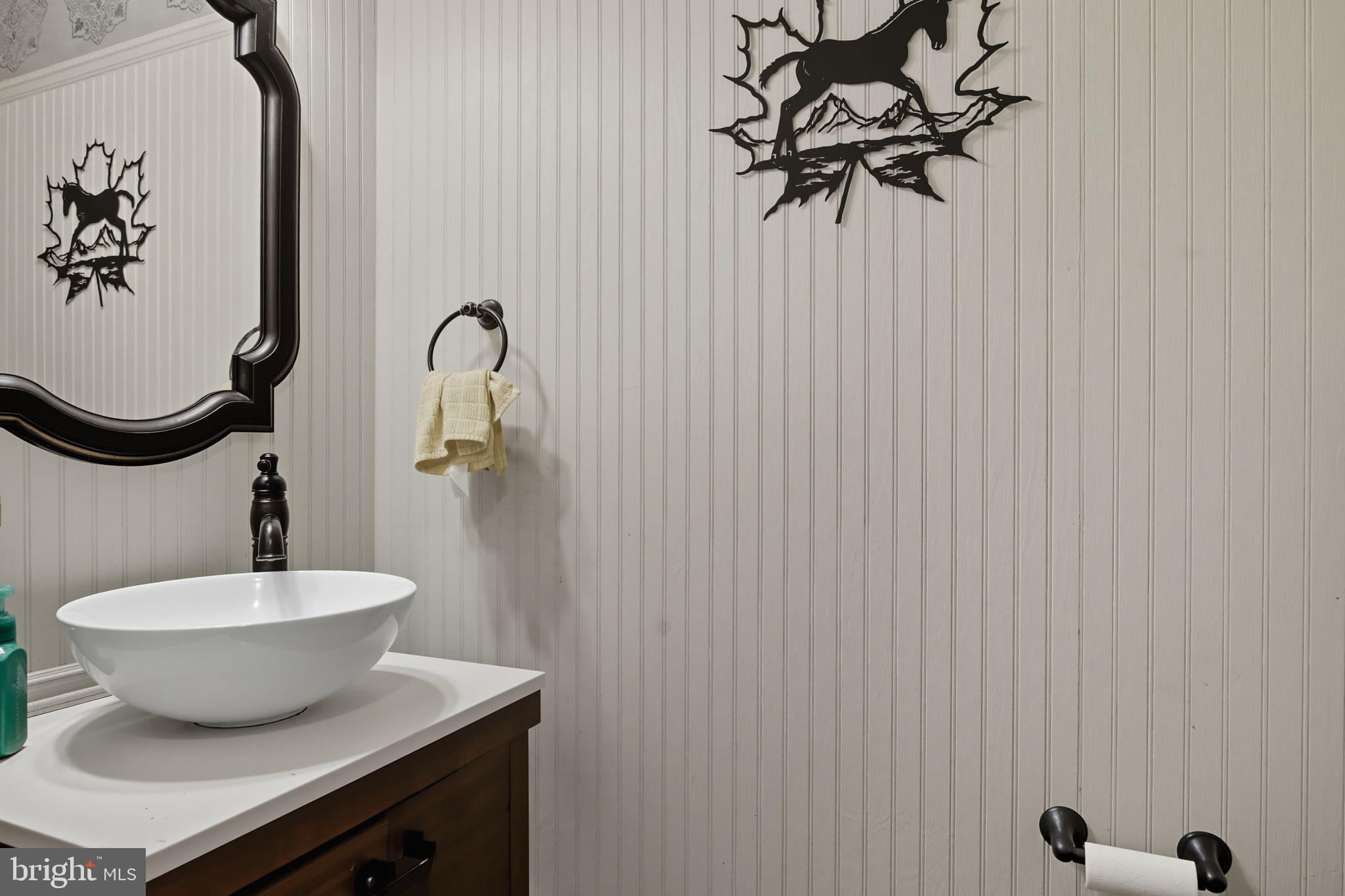 BLACK WALNUT RUN ESTATES - Residential