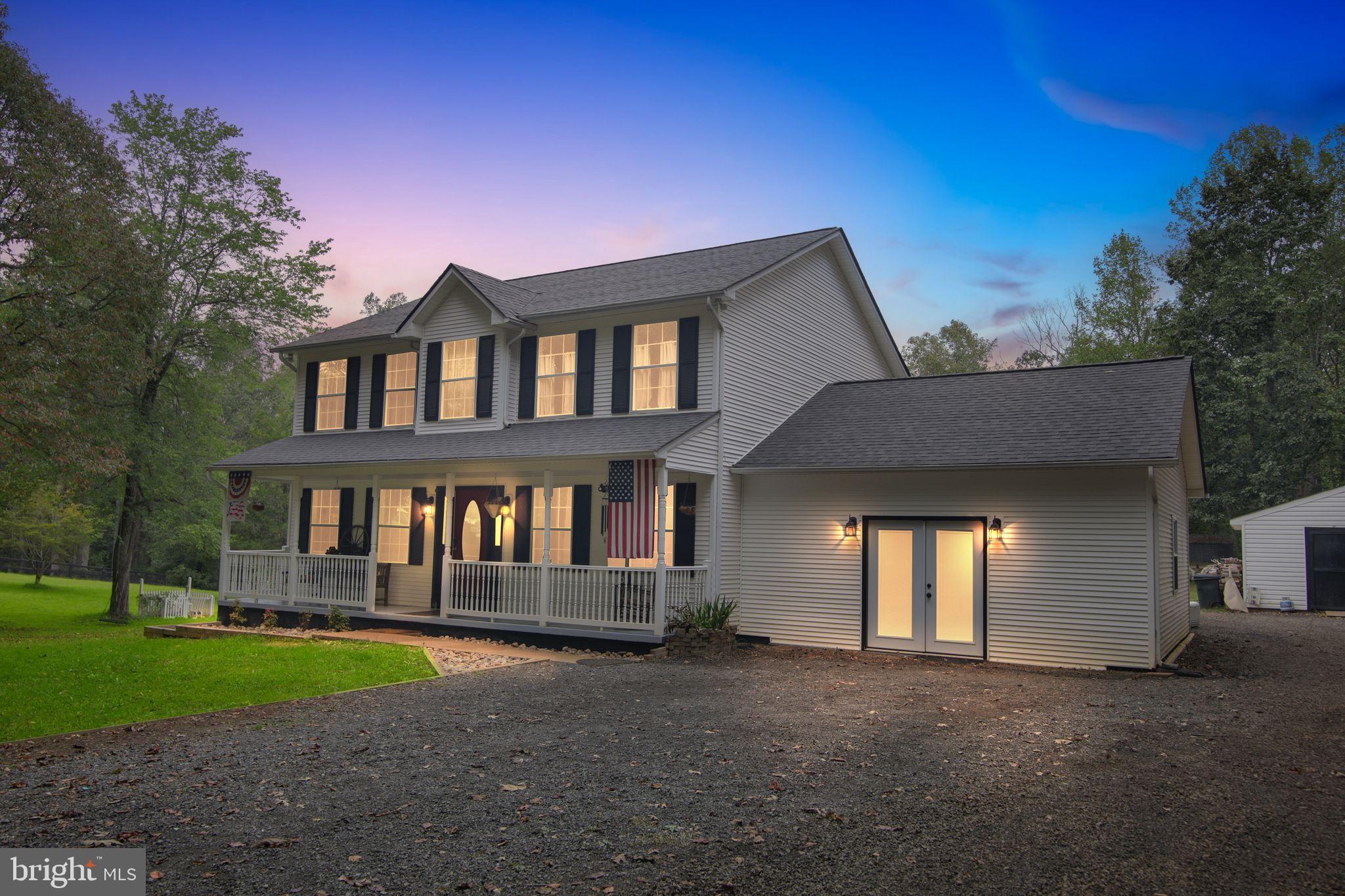 BLACK WALNUT RUN ESTATES - Residential