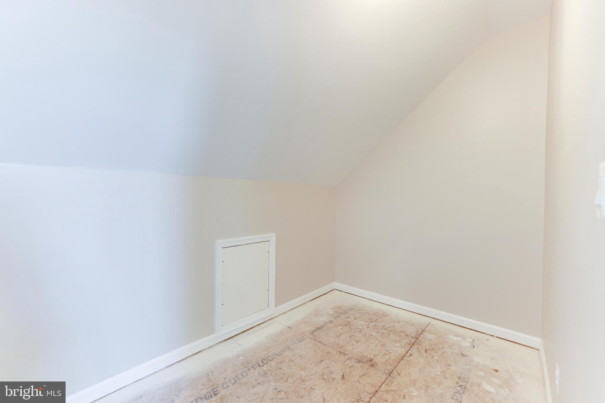 BIRCHWOOD AT BRAMBLETON - Residential