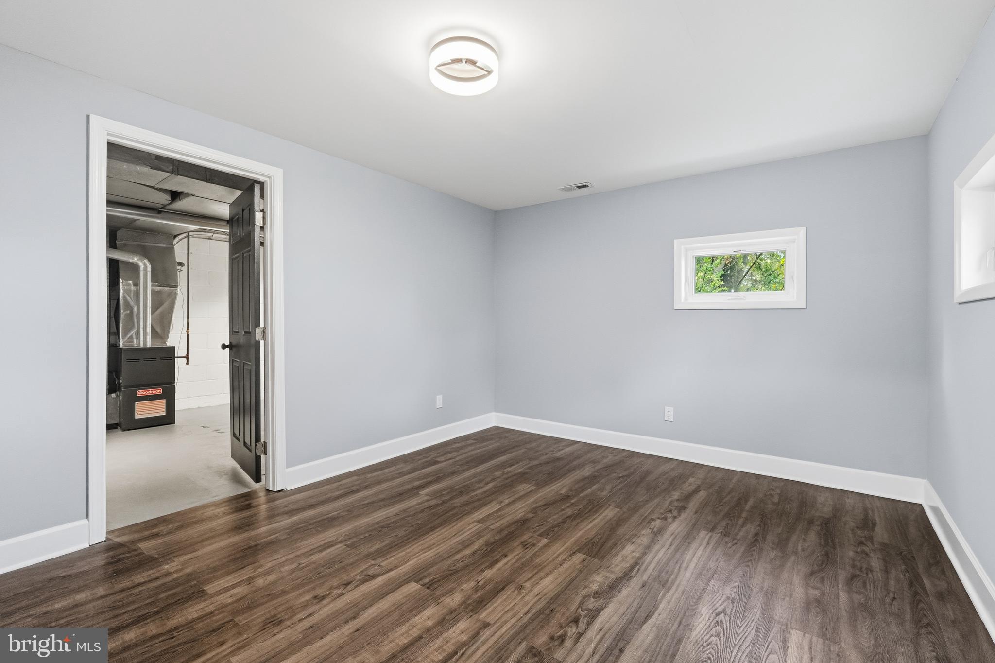 WESTMINSTER ELECTION DISTRICT - Residential