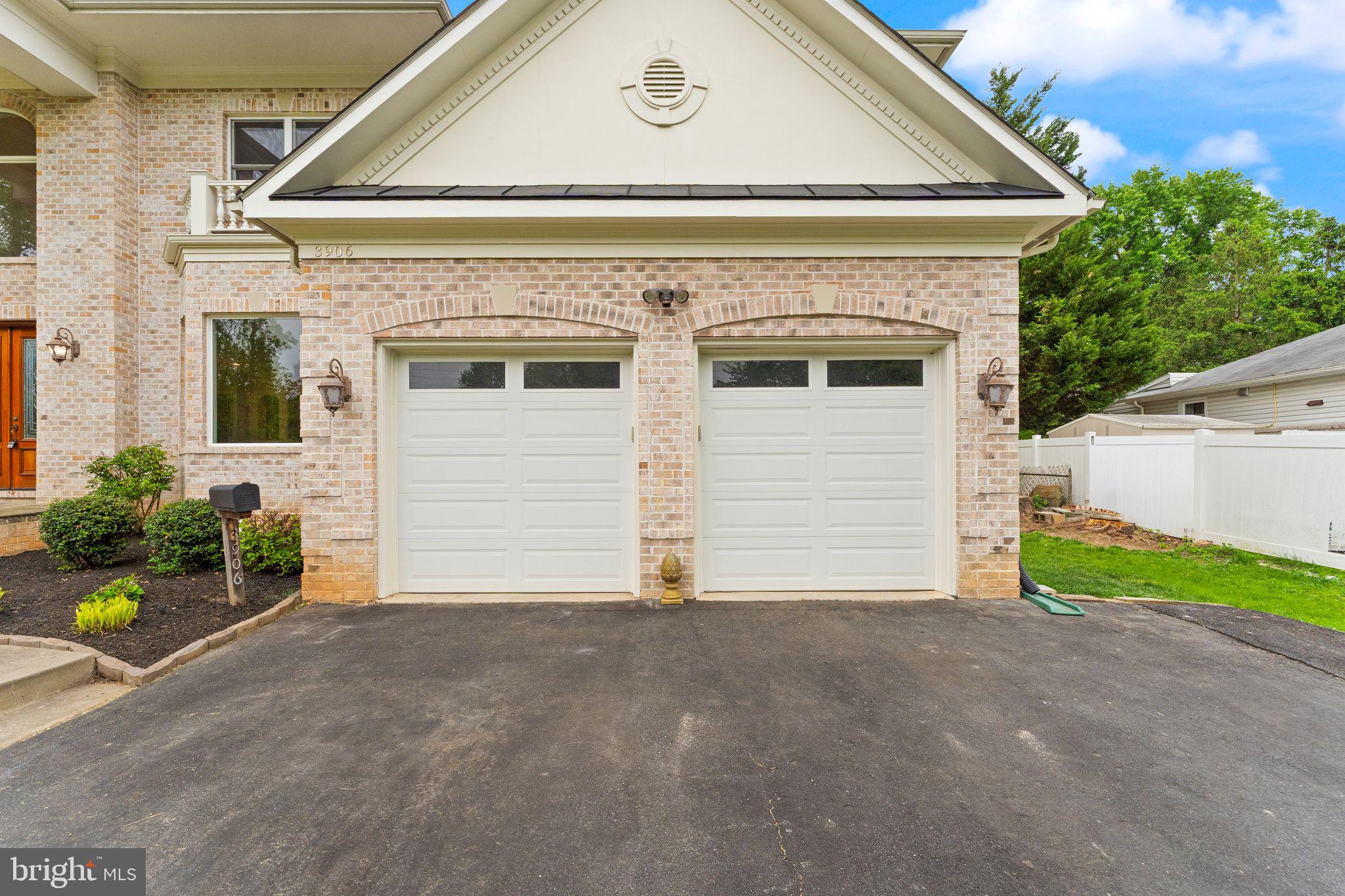 LITTLE RIVER HILLS - Residential