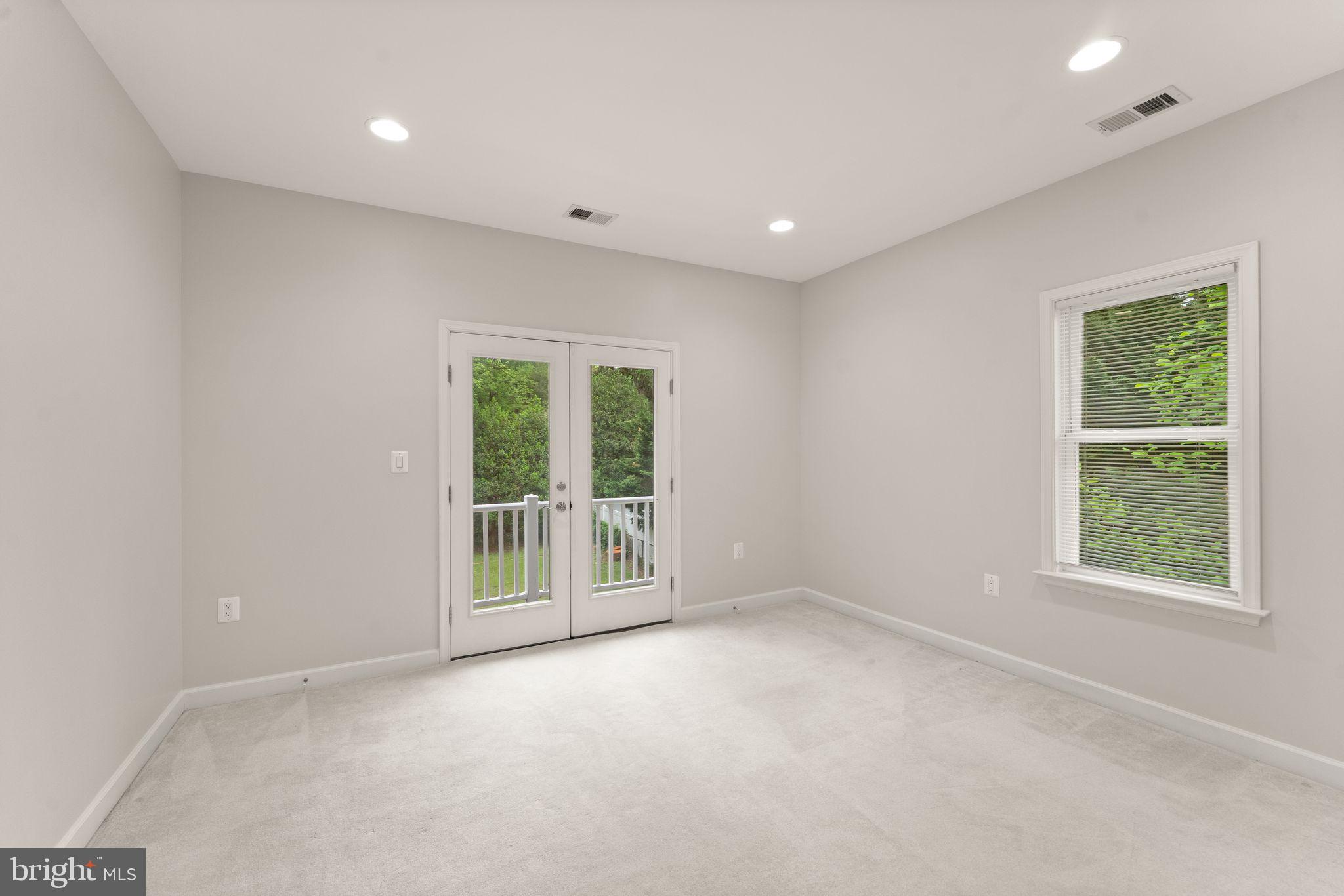 LITTLE RIVER HILLS - Residential