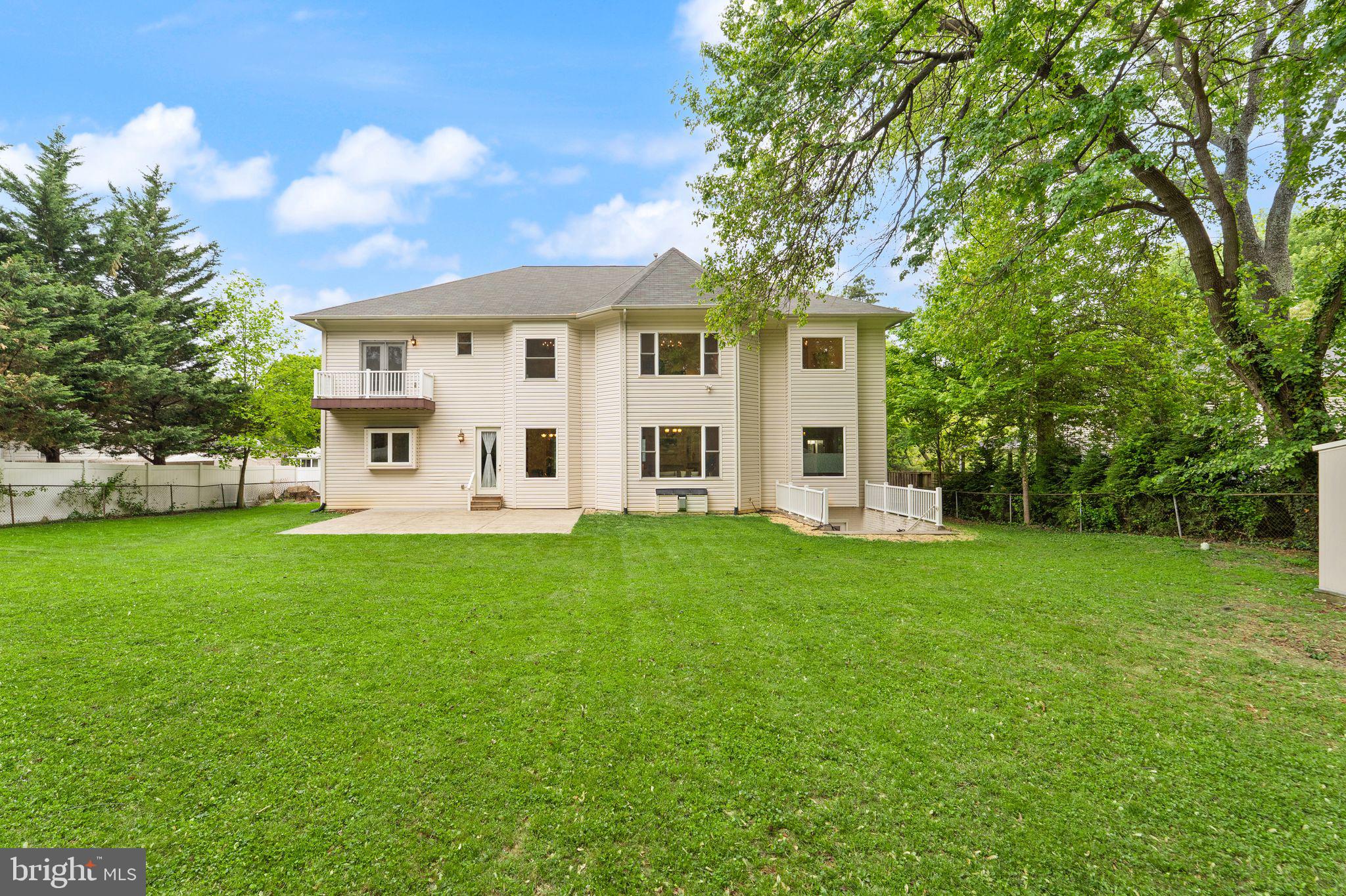 LITTLE RIVER HILLS - Residential