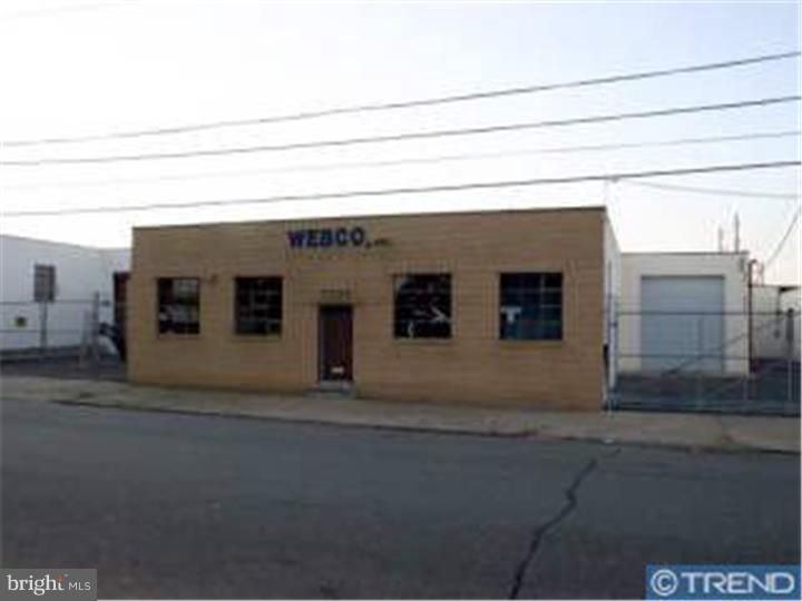 Great opportunity for a masonry industrial building, wired for industrial use, ready for immediate occupancy features office space with bathroom, loading doc with hydraulic lift, driveway with garage, large warehouse, lounge area, dock & street loading, office space, employee & exec. bths, property is gated, wide street, good parking, prime location -endless possibilities for this building-. Building can be used for other business besides manufacturing. Close to transportation and highways (I-95/ PA-13/ PA-73 / US-1). Building can be rented for $2,800 per month. Vacant on LB