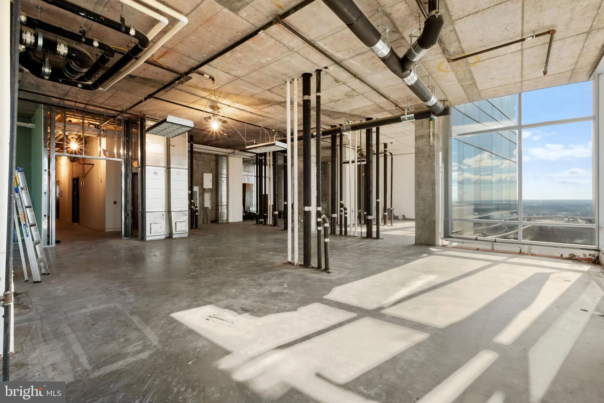 Philadelphia, Pennsylvania 19102, United States, 4 Bedrooms Bedrooms, ,5 BathroomsBathrooms,Residential,Active,31737